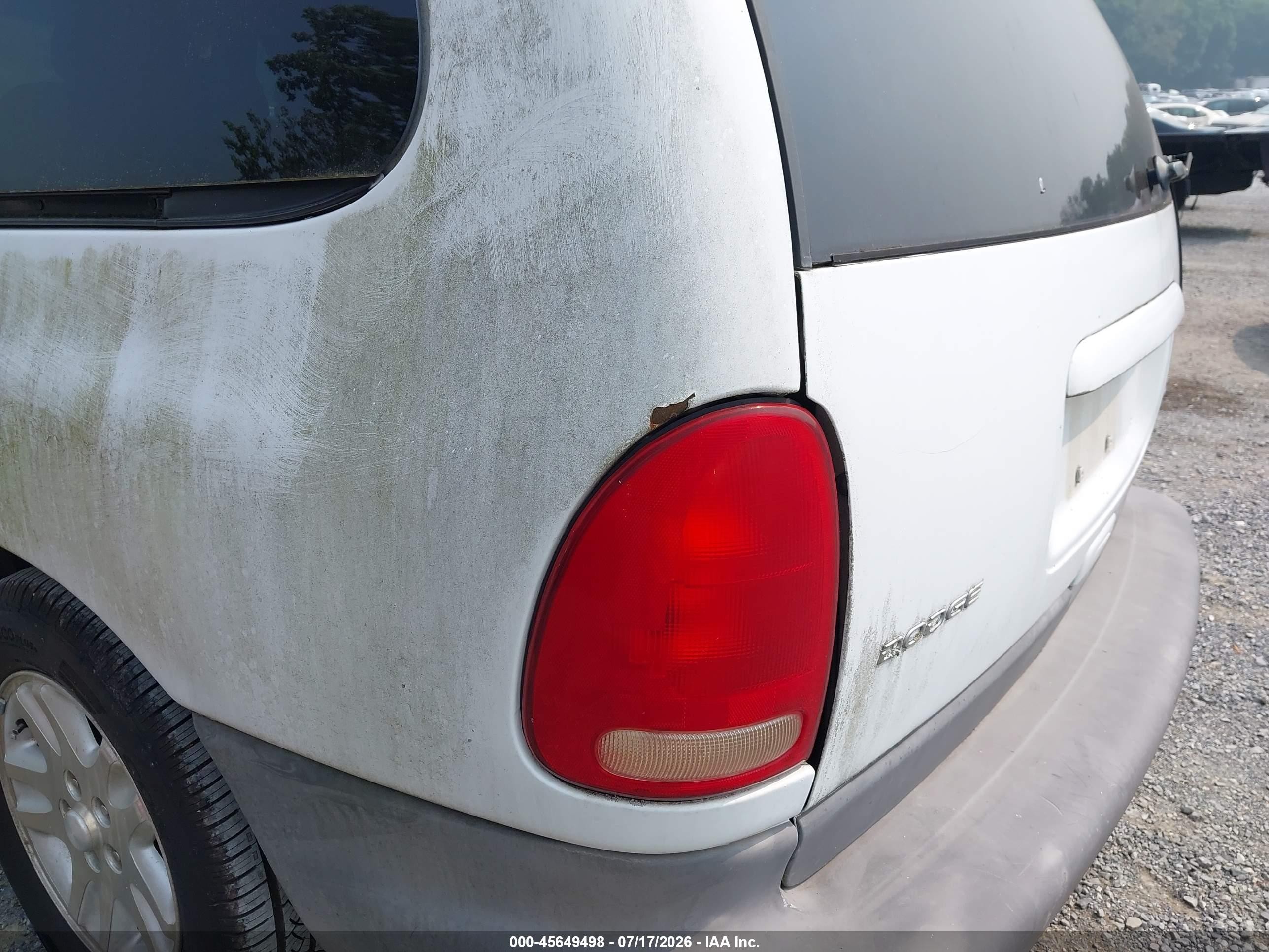 1996 Dodge Grand Caravan Le/es Белый vin: 1B4GP54L3TB444586