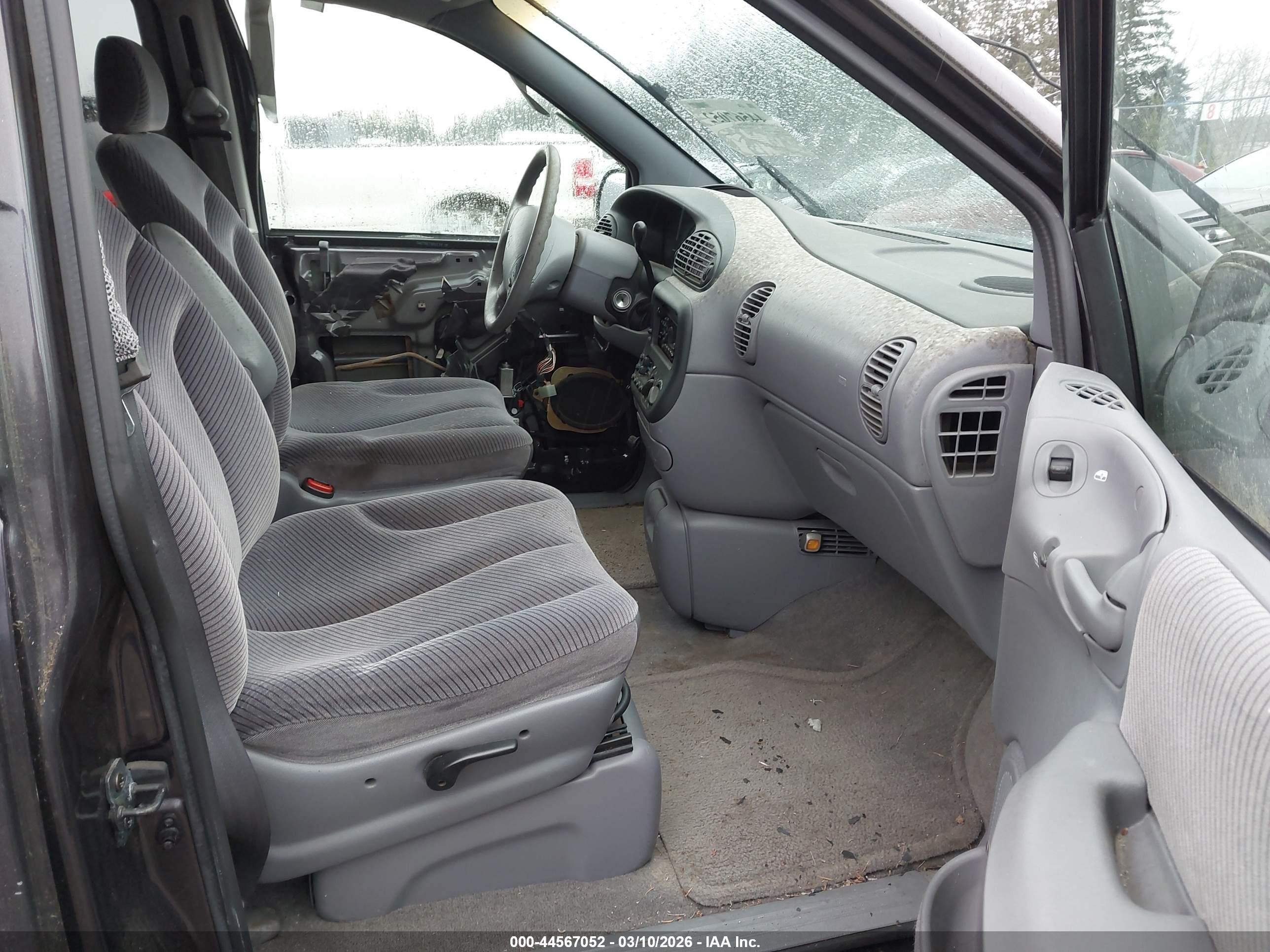 1996 Dodge Grand Caravan Le/es Gray vin: 1B4GP54L5TB406826