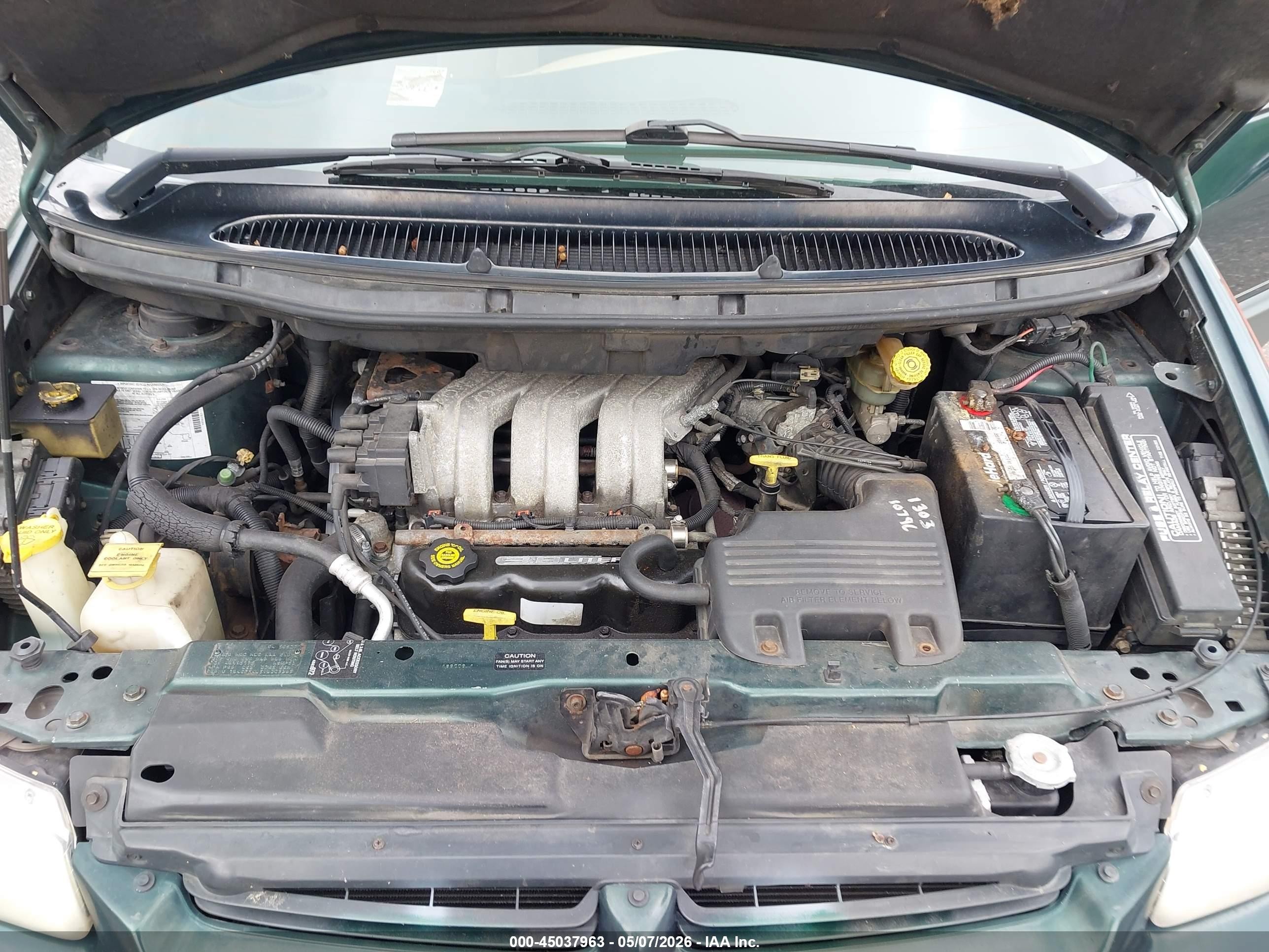 1997 Dodge Grand Caravan Es/le Green vin: 1B4GP54L5VB205365
