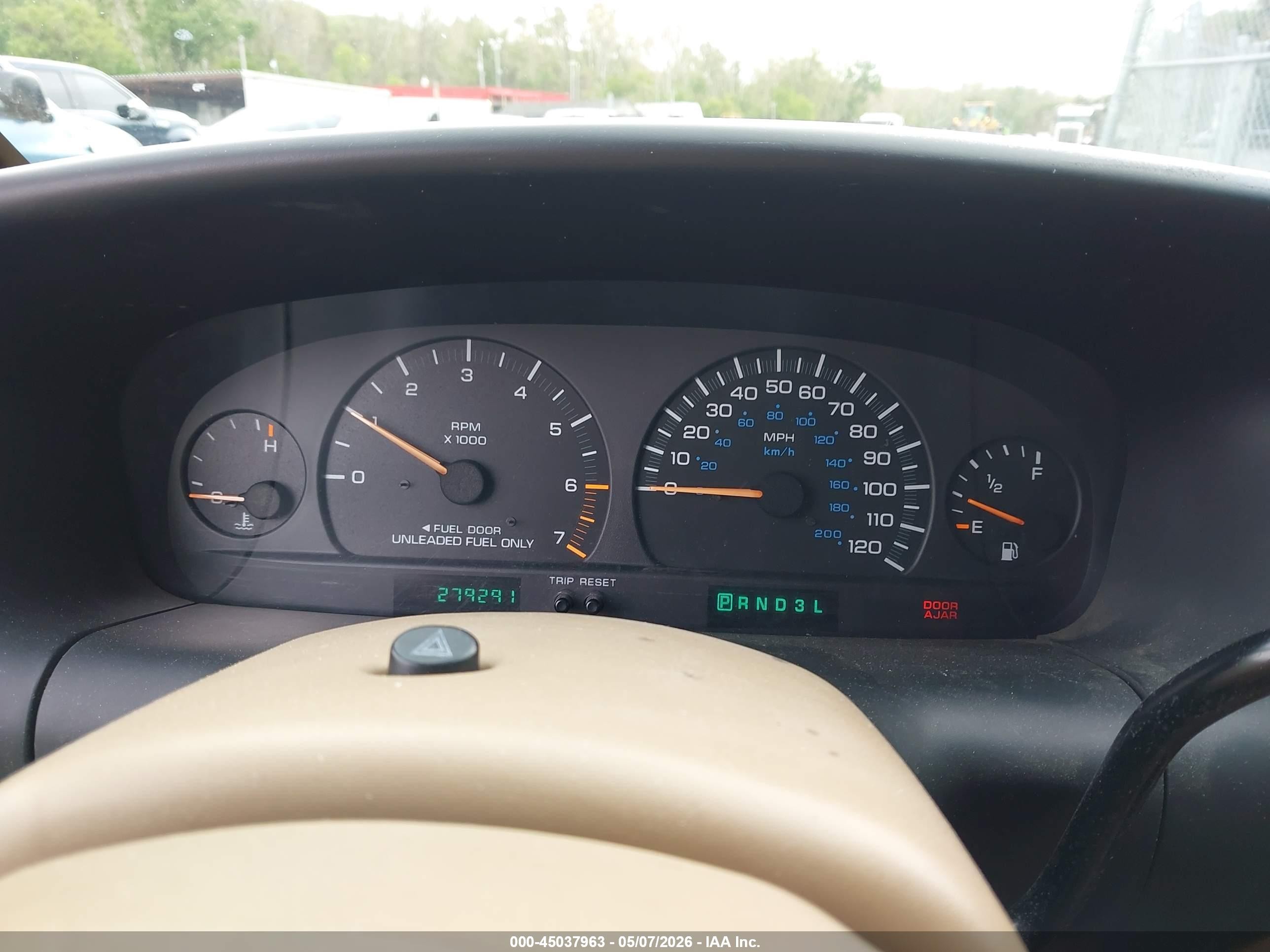 1997 Dodge Grand Caravan Es/le Green vin: 1B4GP54L5VB205365