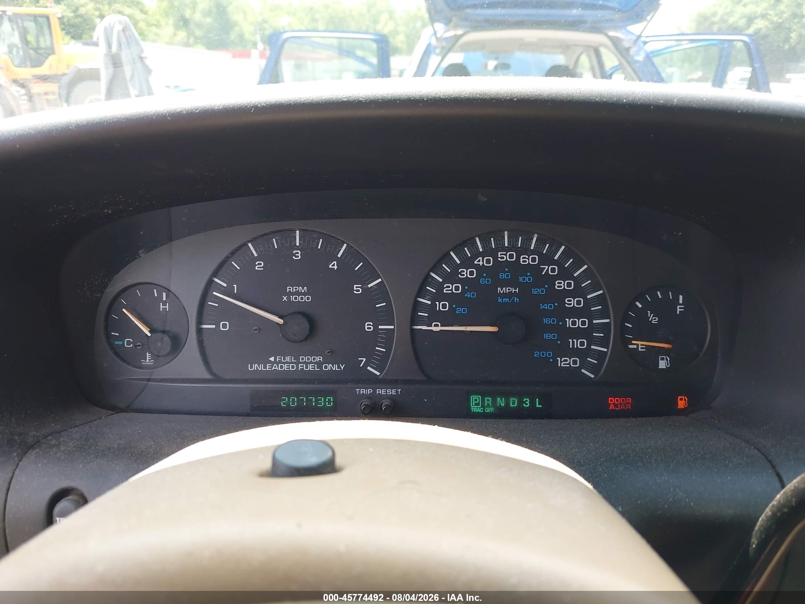 1999 Dodge Grand Caravan Le Gold vin: 1B4GP54L5XB897341