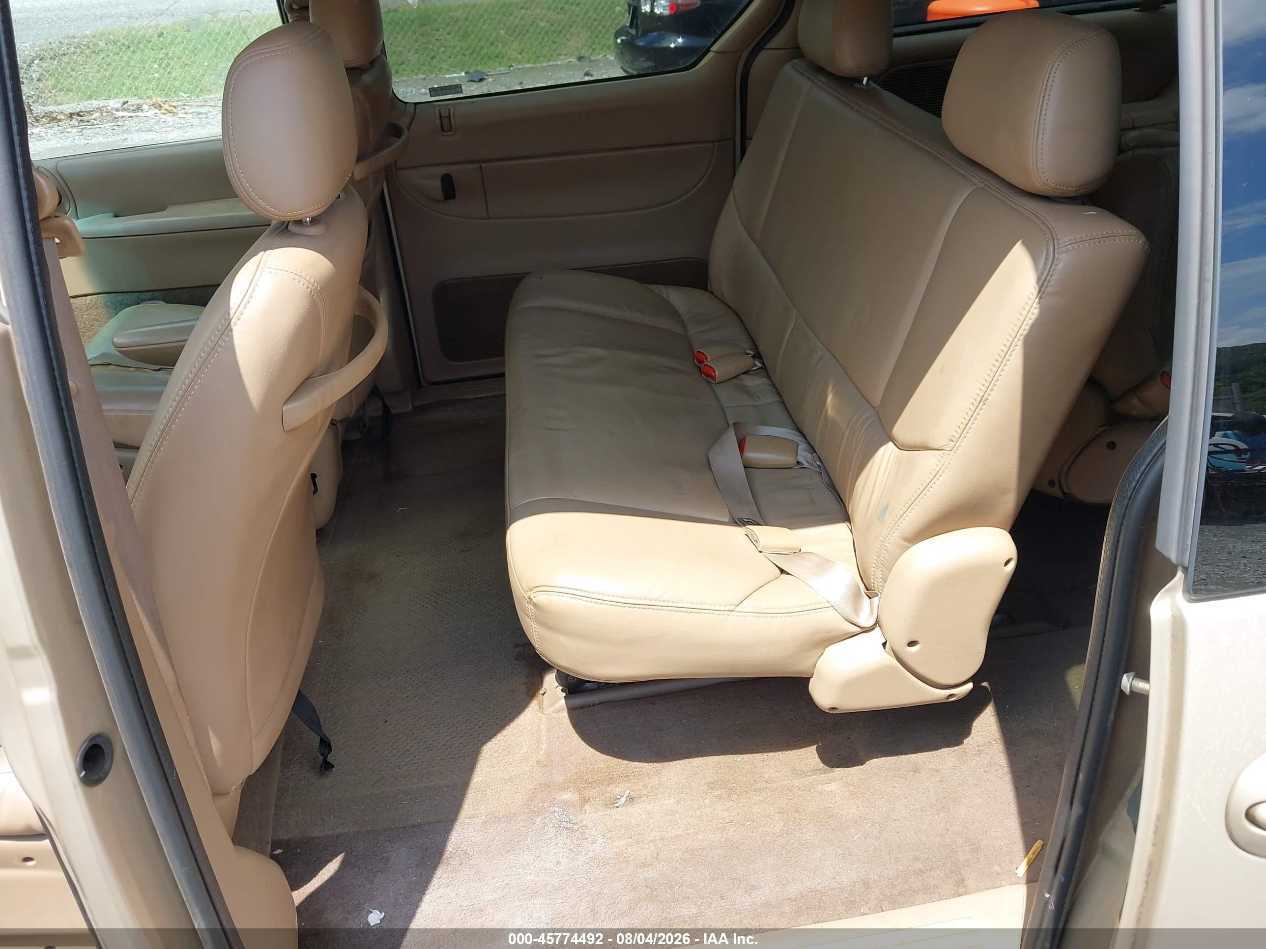 1999 Dodge Grand Caravan Le Gold vin: 1B4GP54L5XB897341
