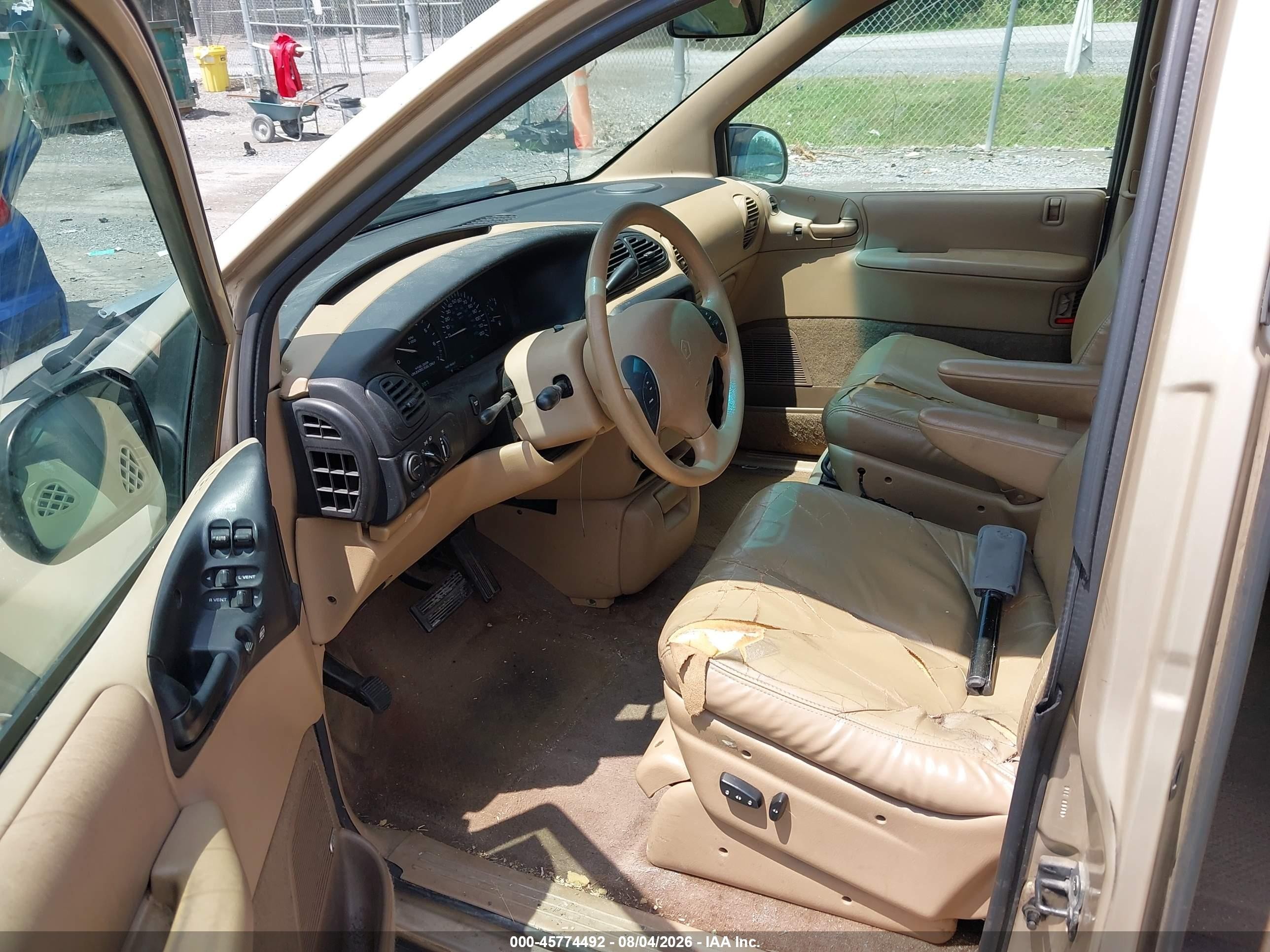 1999 Dodge Grand Caravan Le Gold vin: 1B4GP54L5XB897341