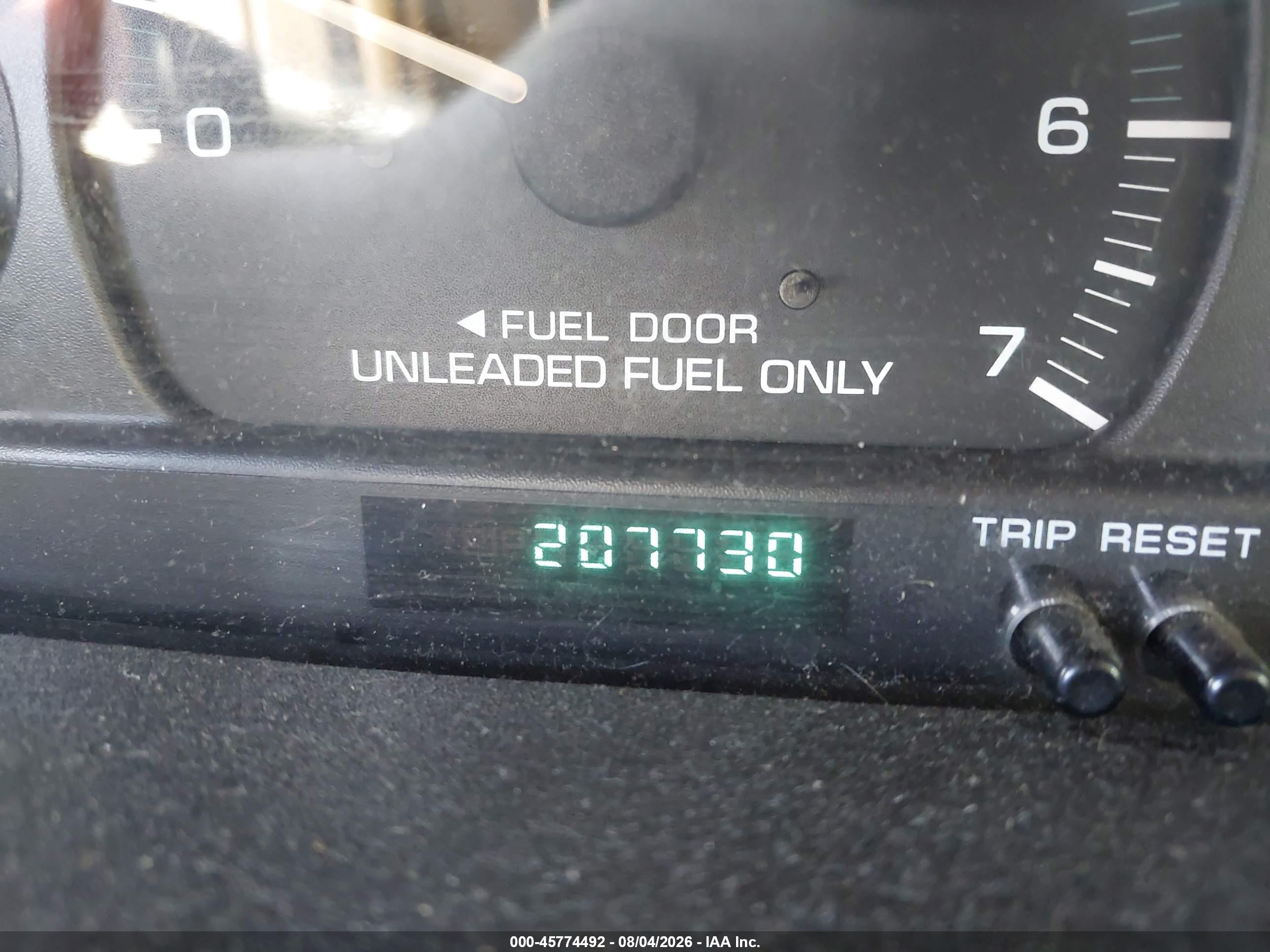 1999 Dodge Grand Caravan Le Gold vin: 1B4GP54L5XB897341