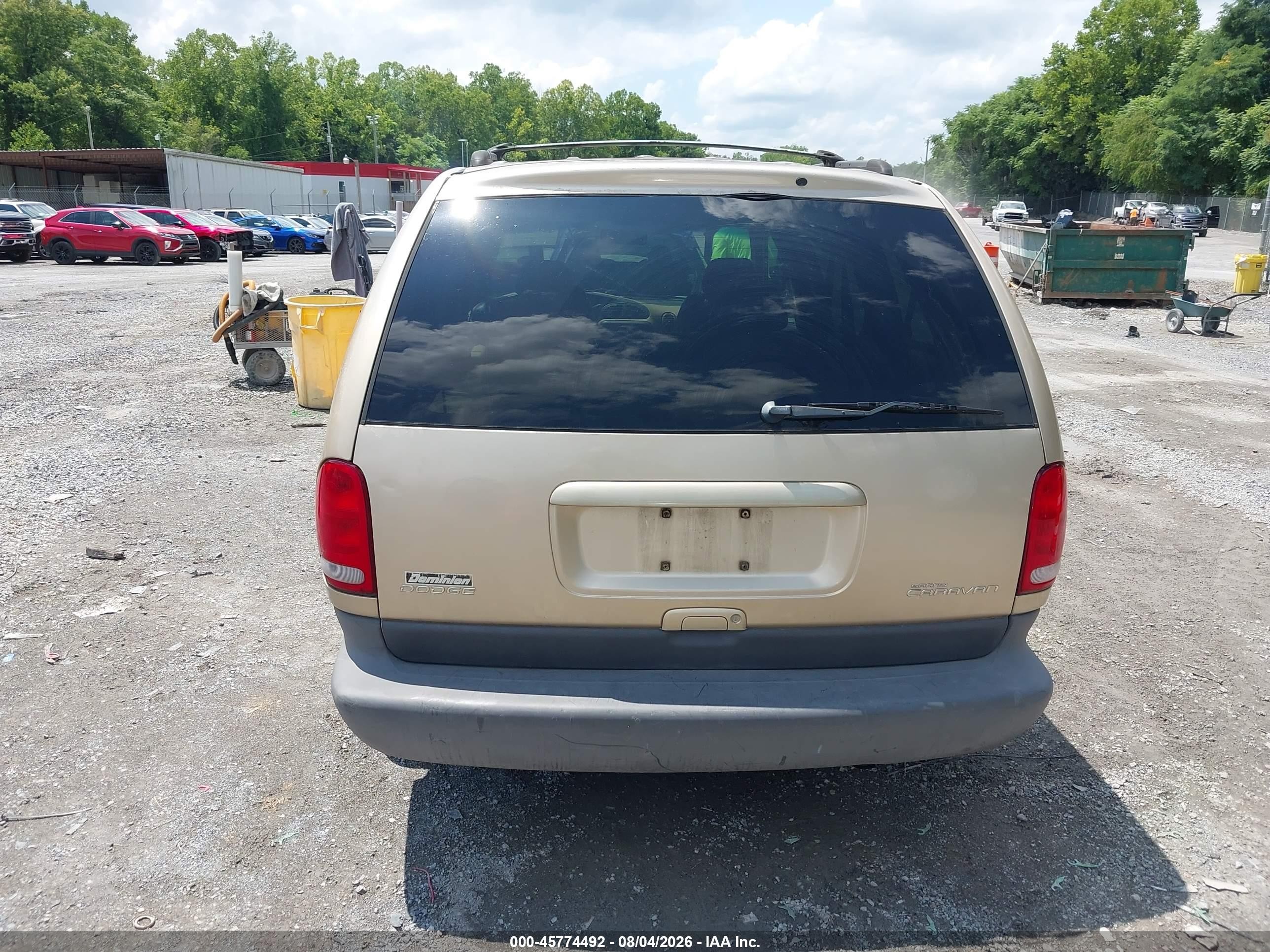 1999 Dodge Grand Caravan Le Gold vin: 1B4GP54L5XB897341