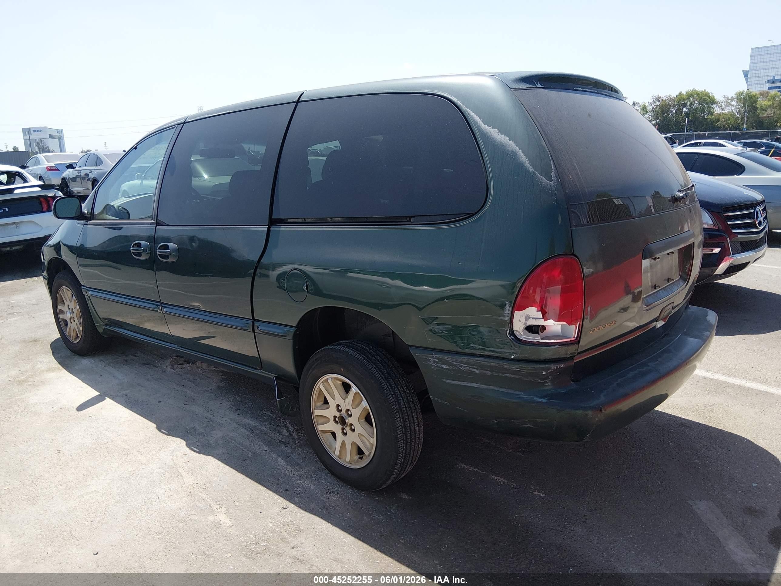 1997 Dodge Grand Caravan Es/le Green vin: 1B4GP54L9VB363014
