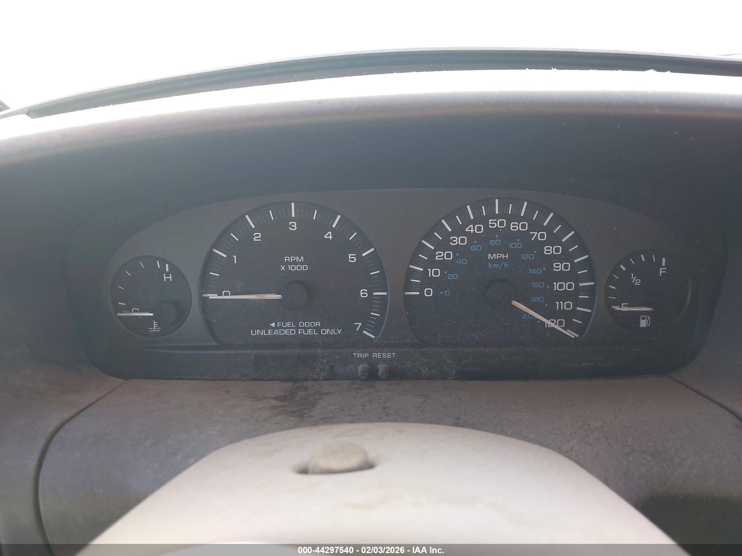 1996 Dodge Grand Caravan Le/es Зеленый vin: 1B4GP54R1TB411235
