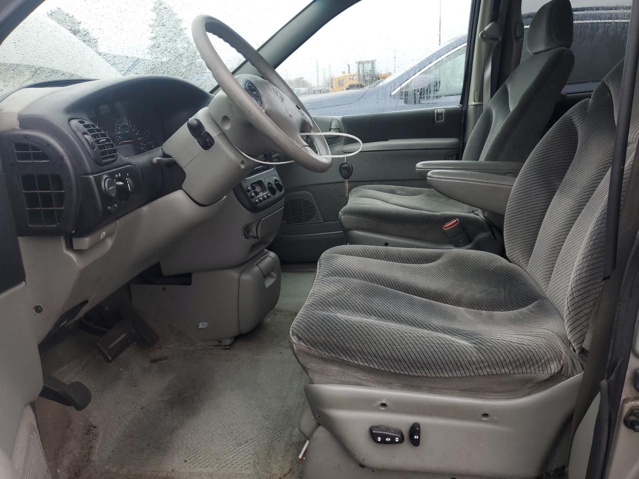 1997 Dodge Grand Caravan Le Silver vin: 1B4GP54R1VB448742