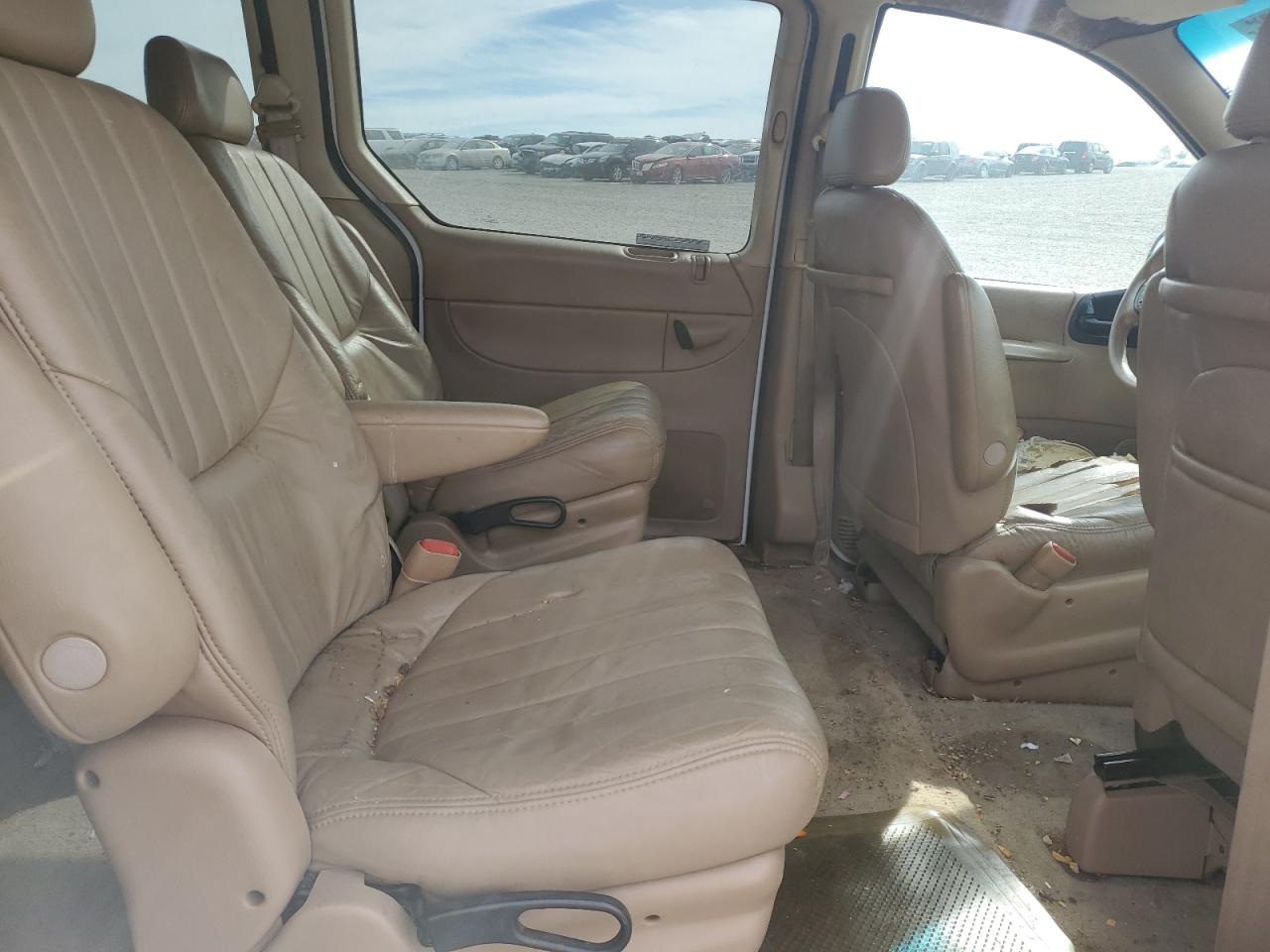 1997 Dodge Grand Caravan Le White vin: 1B4GP54R3VB362509