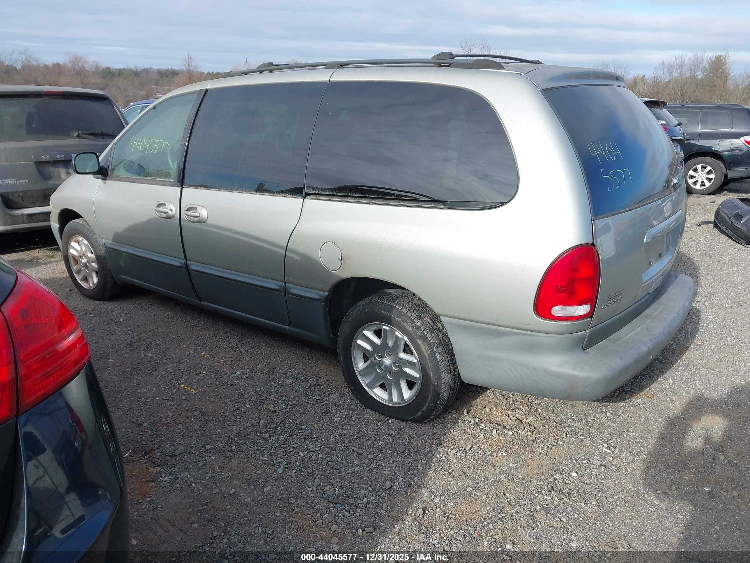 1996 Dodge Grand Caravan Le/es Серебряный vin: 1B4GP54R9TB446248