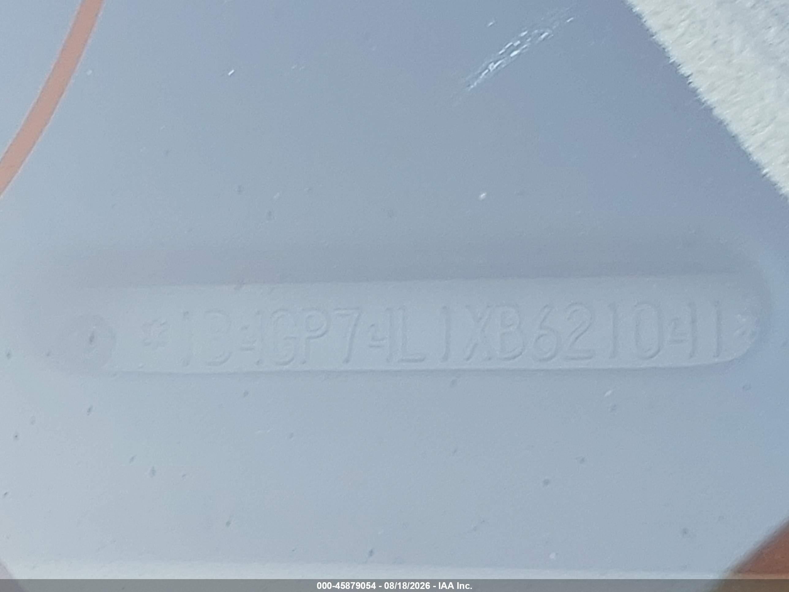 1999 Dodge Grand Caravan Es White vin: 1B4GP74L1XB621041