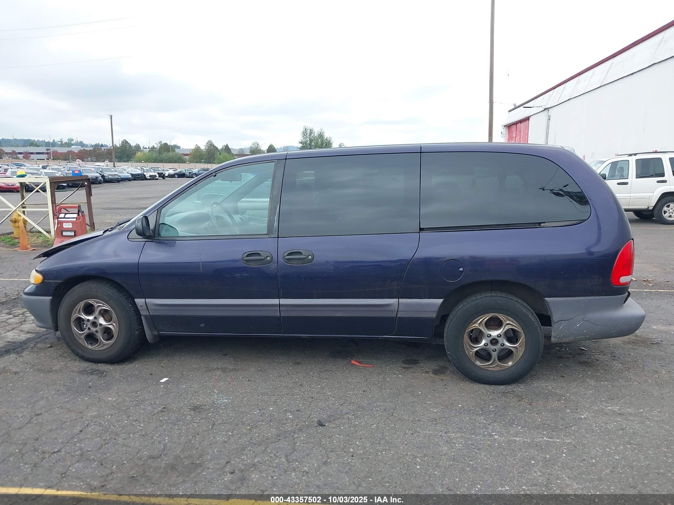 1998 Dodge Grand Caravan Se Dark Blue vin: 1B4GT44L7WB664467