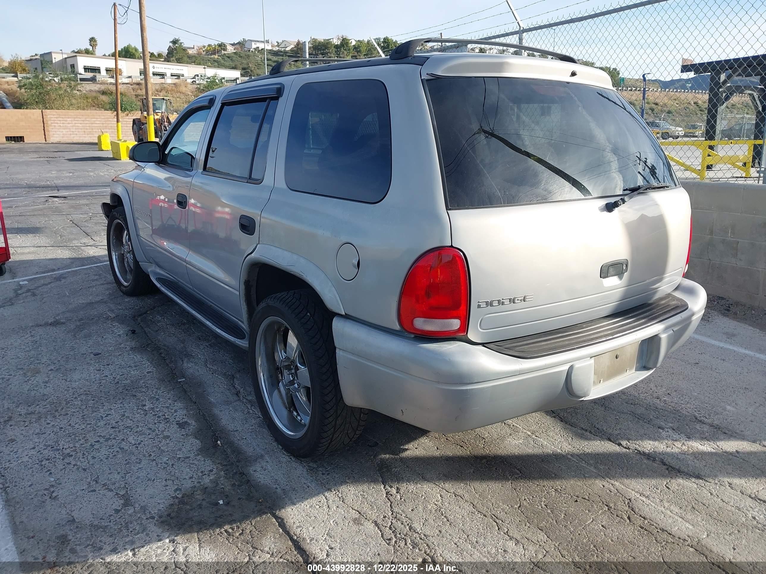1999 Dodge Durango   Silver vin: 1B4HR28Y0XF666990