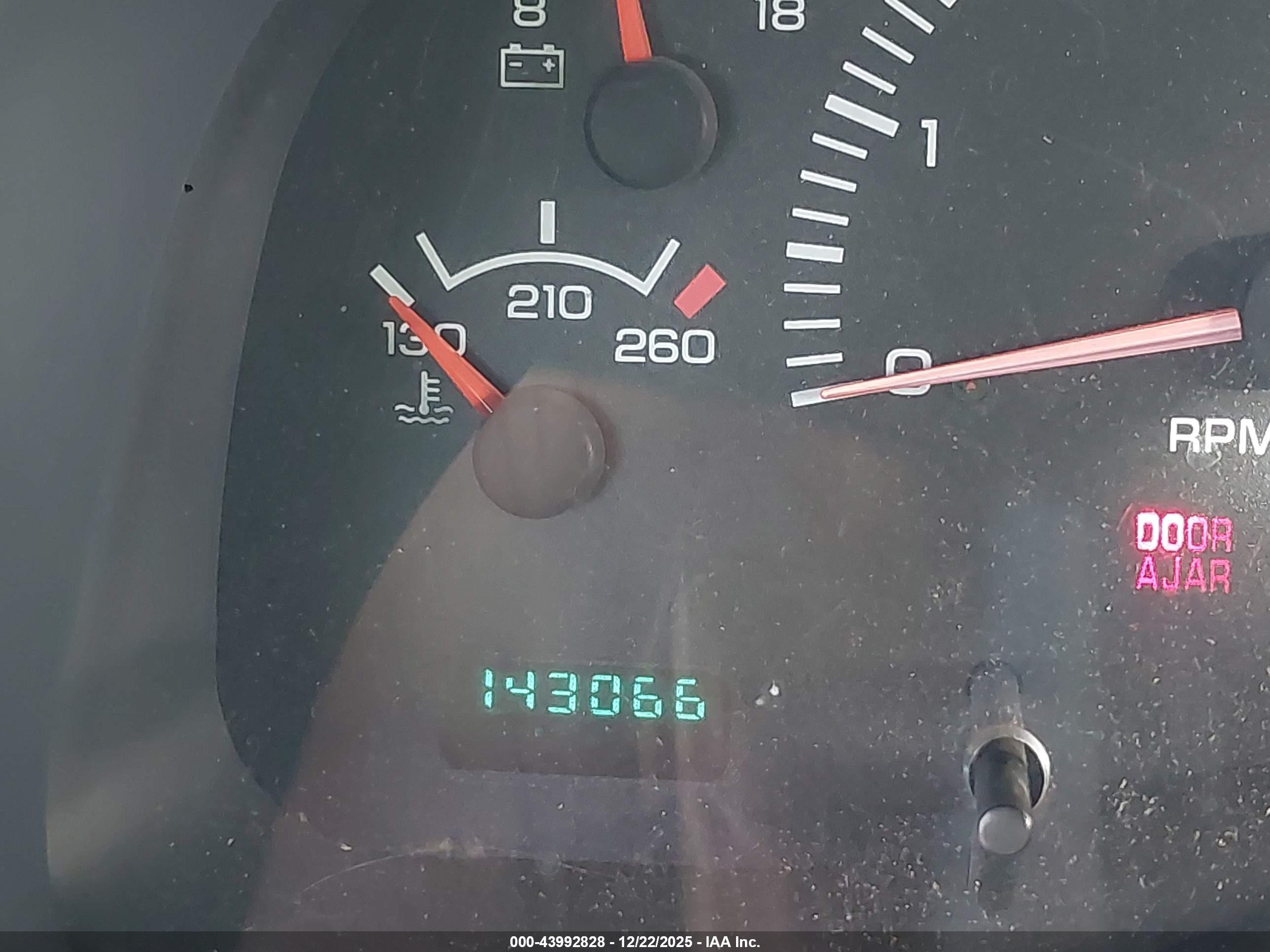 1999 Dodge Durango   Silver vin: 1B4HR28Y0XF666990