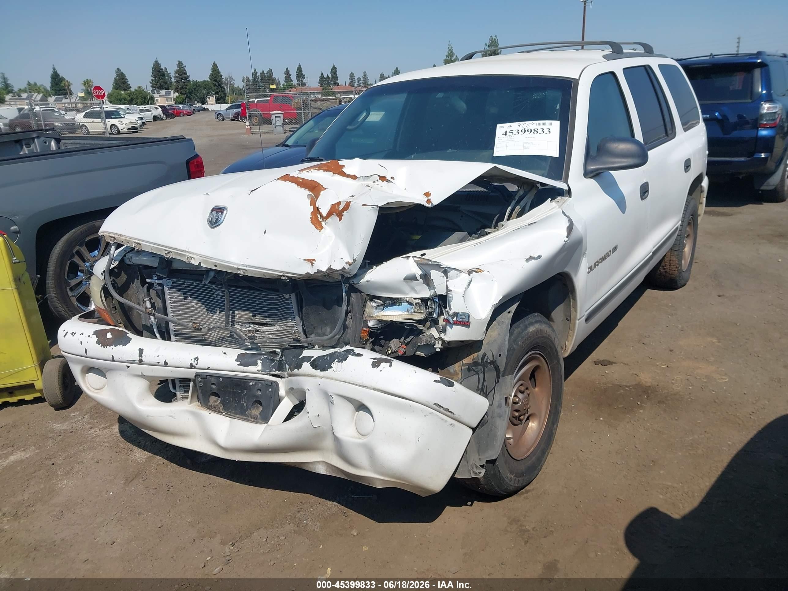 1999 Dodge Durango   White vin: 1B4HR28Y3XF524472