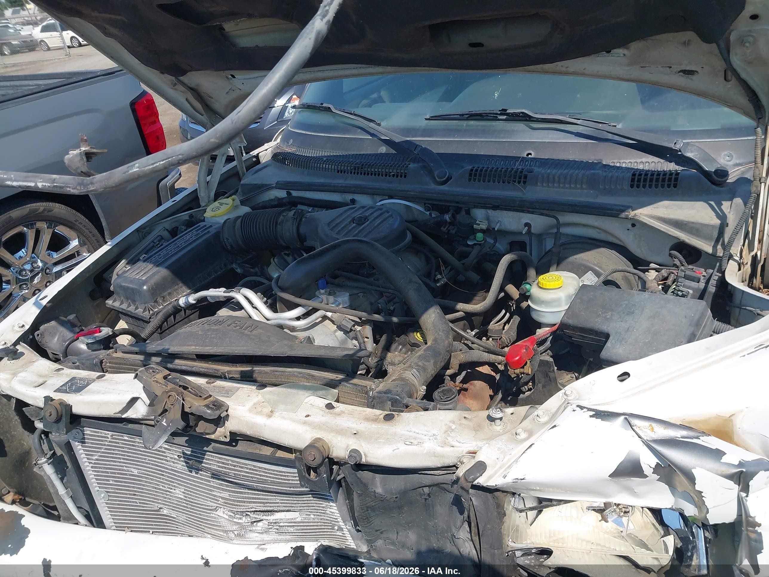 1999 Dodge Durango   White vin: 1B4HR28Y3XF524472