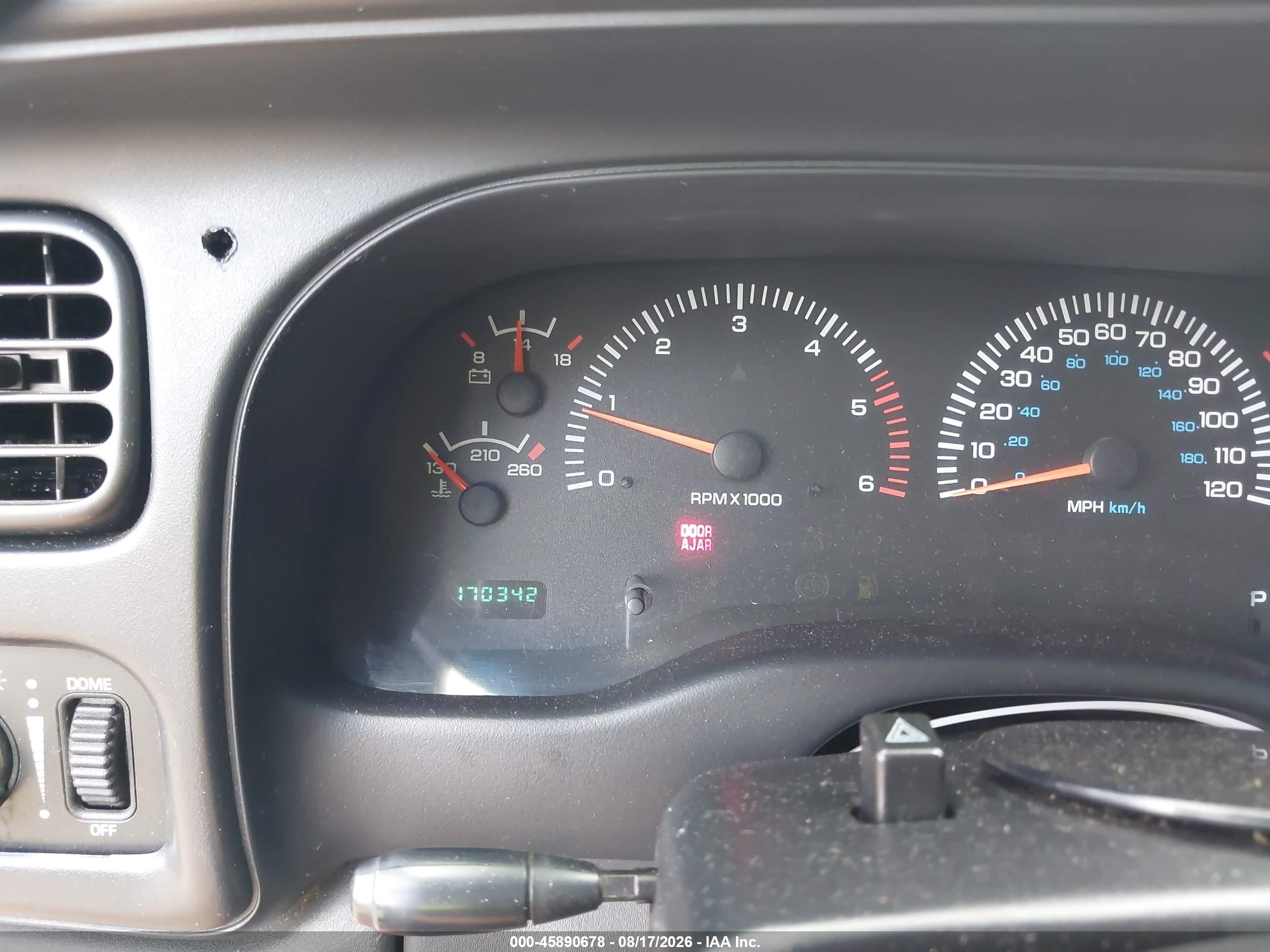 1999 Dodge Durango   Silver vin: 1B4HR28Y5XF562852