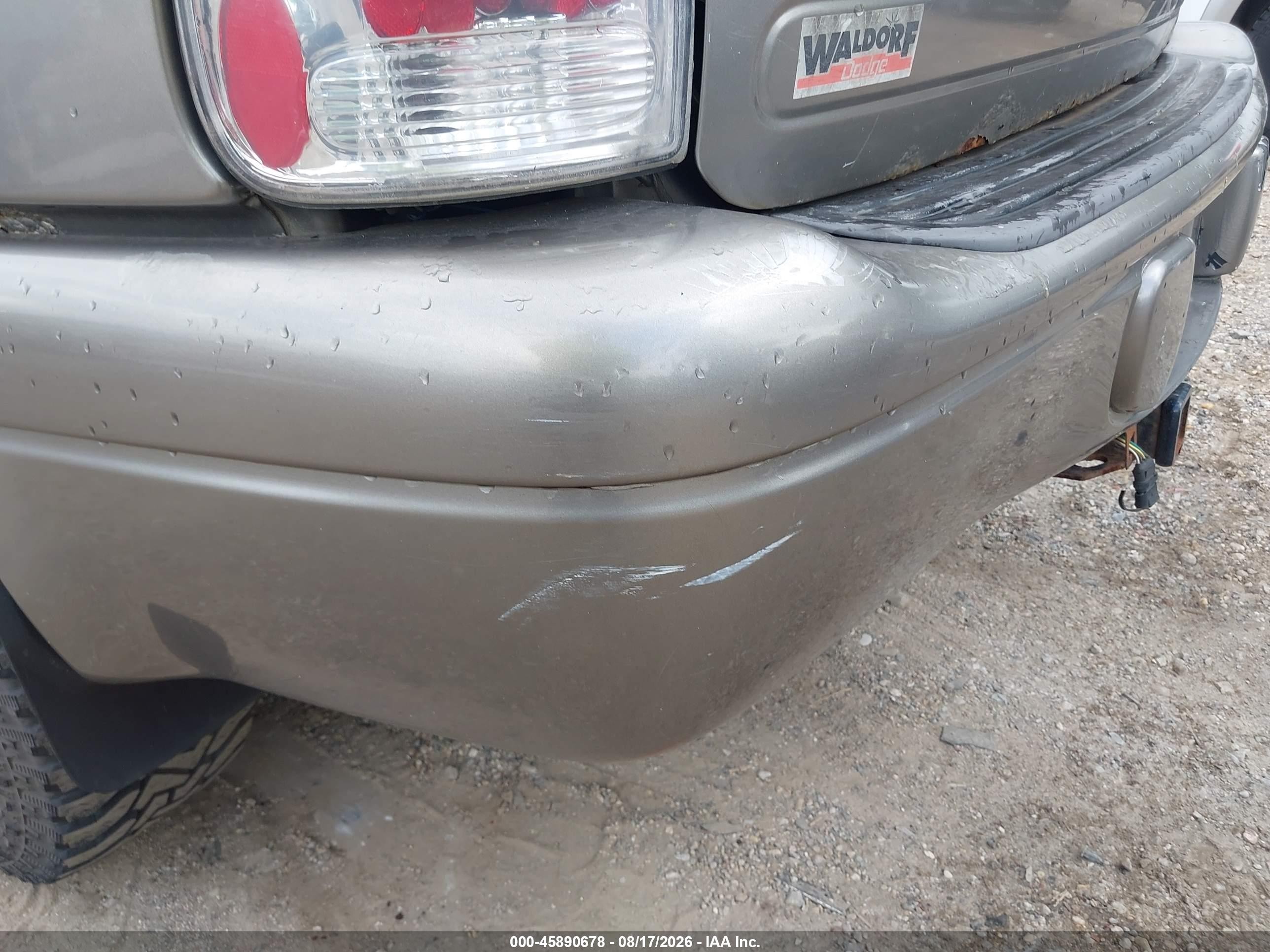 1999 Dodge Durango   Silver vin: 1B4HR28Y5XF562852