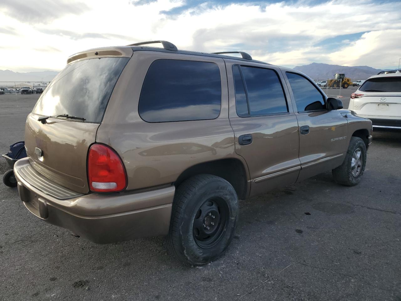 2000 Dodge Durango Gold vin: 1B4HR28Z5YF176183