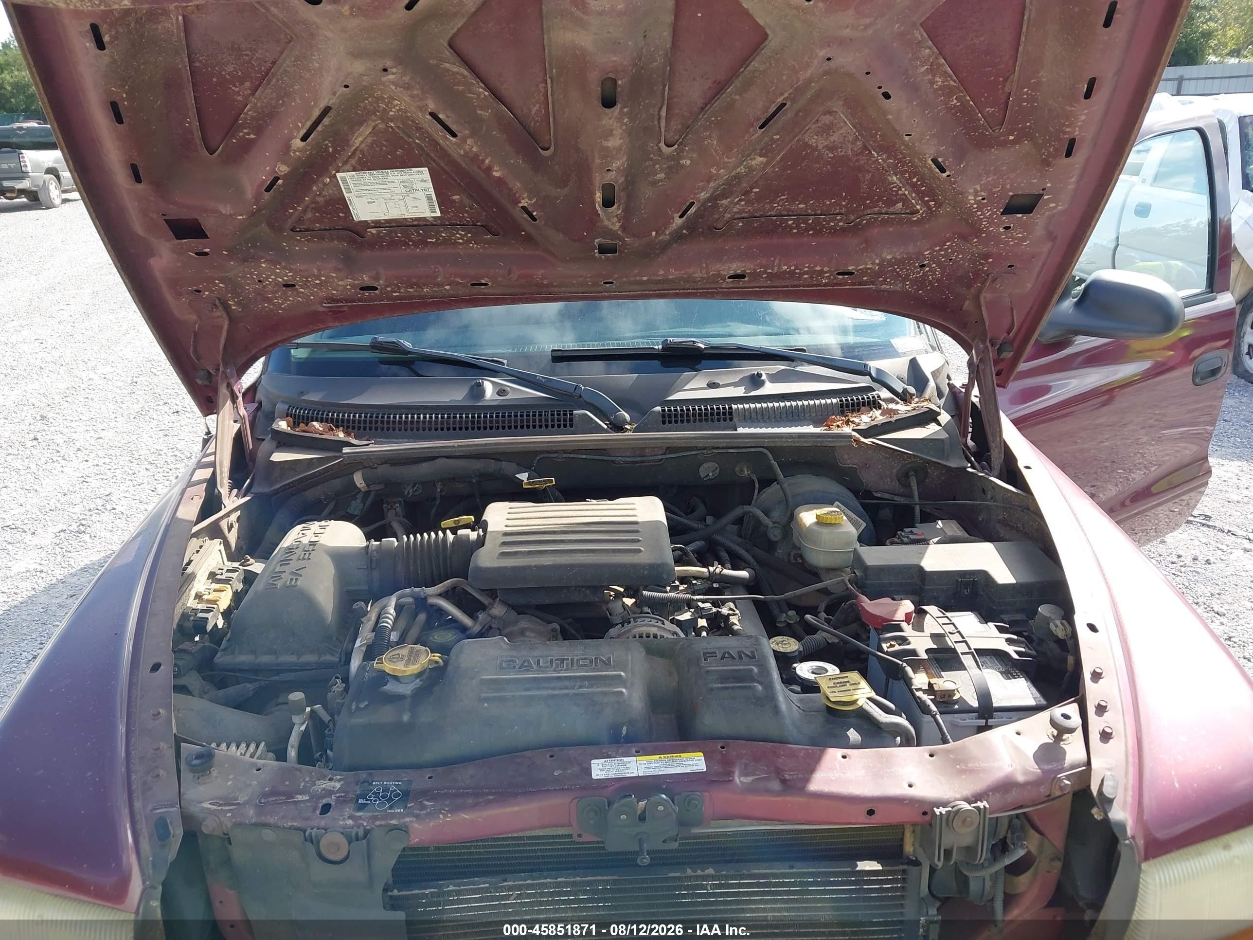 2002 Dodge Durango Sport Maroon vin: 1B4HR38N82F124976