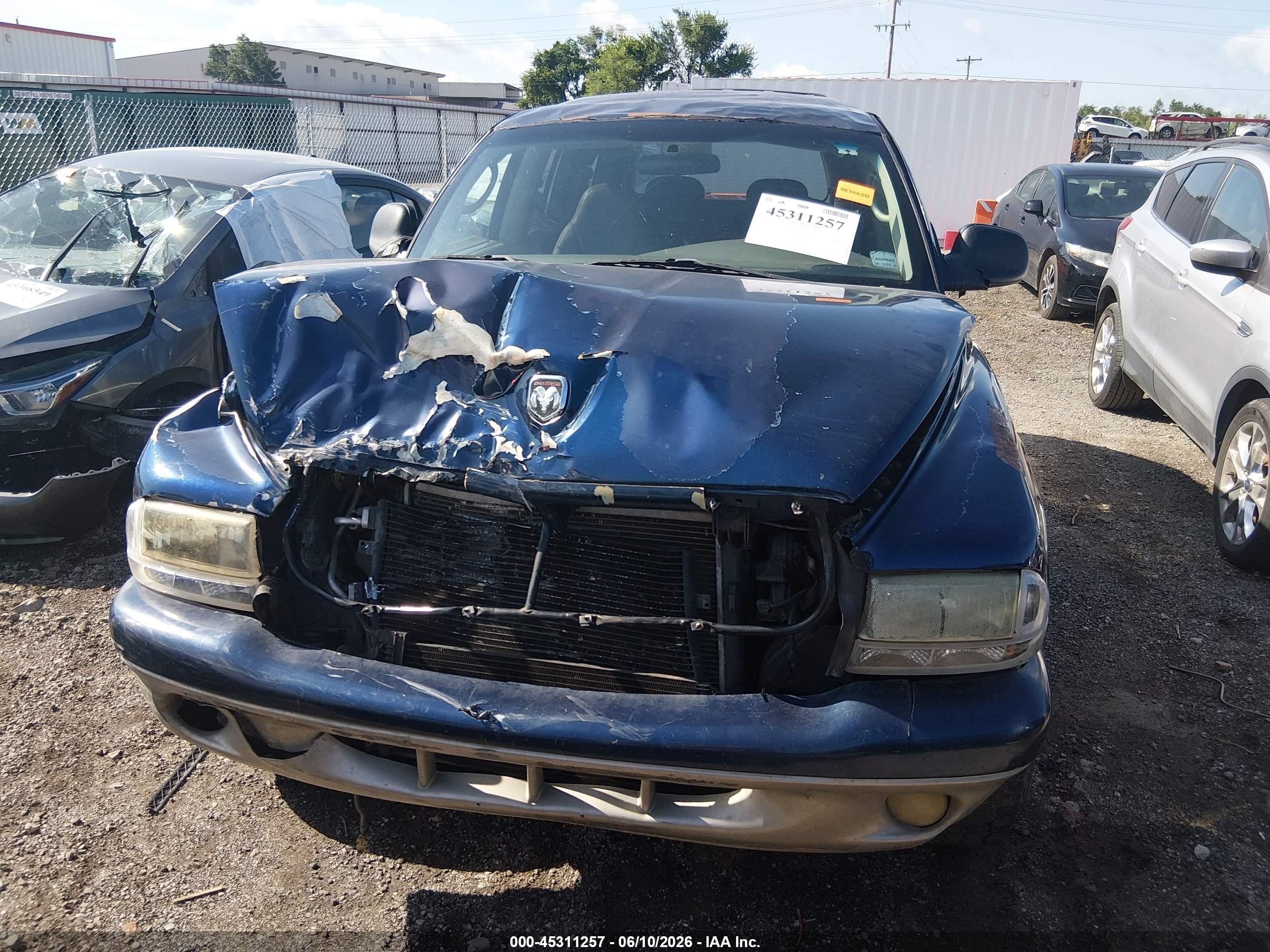 2001 Dodge Durango   Blue vin: 1B4HS28N01F595047