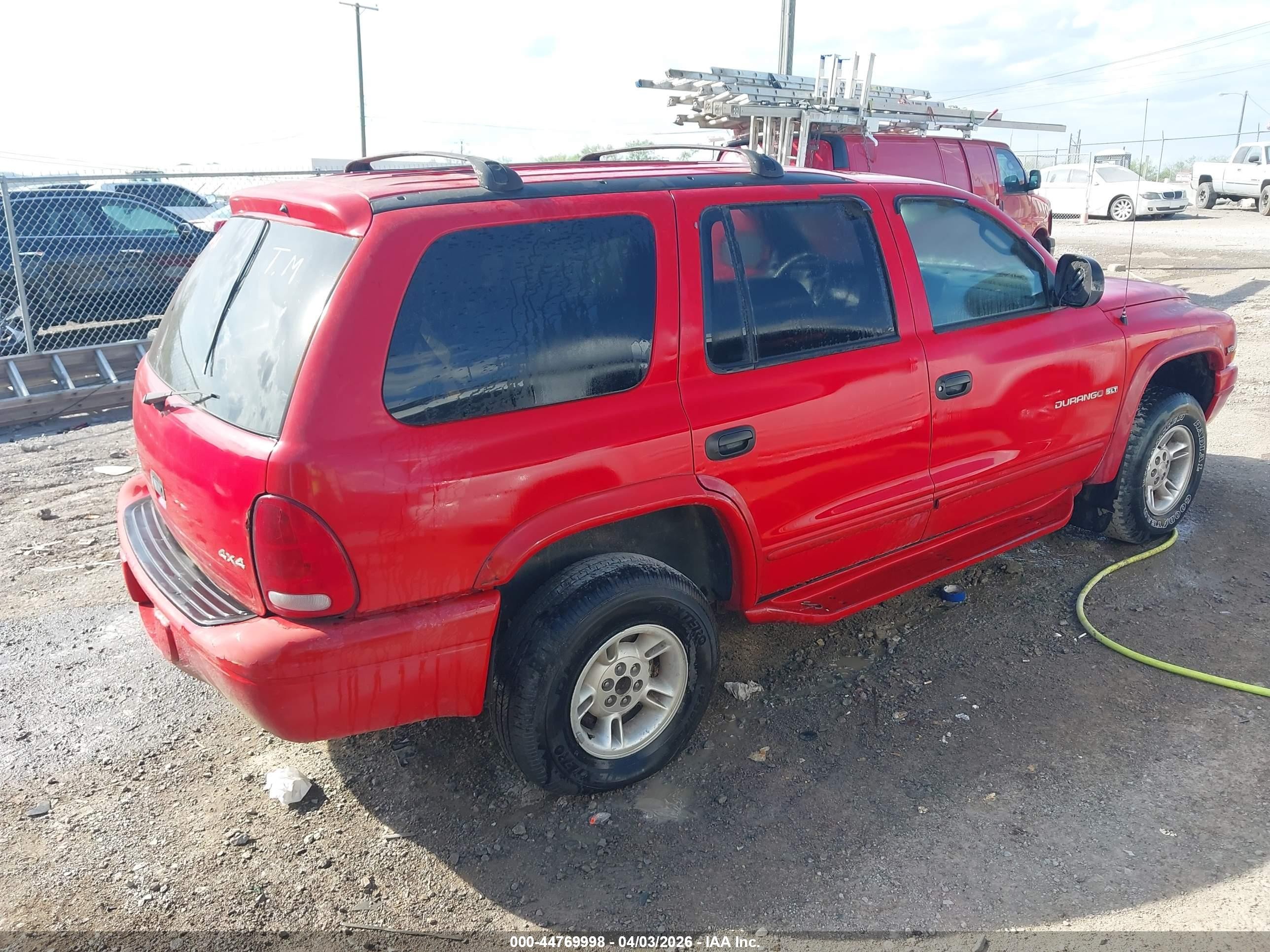 2000 Dodge Durango   Red vin: 1B4HS28N0YF181258