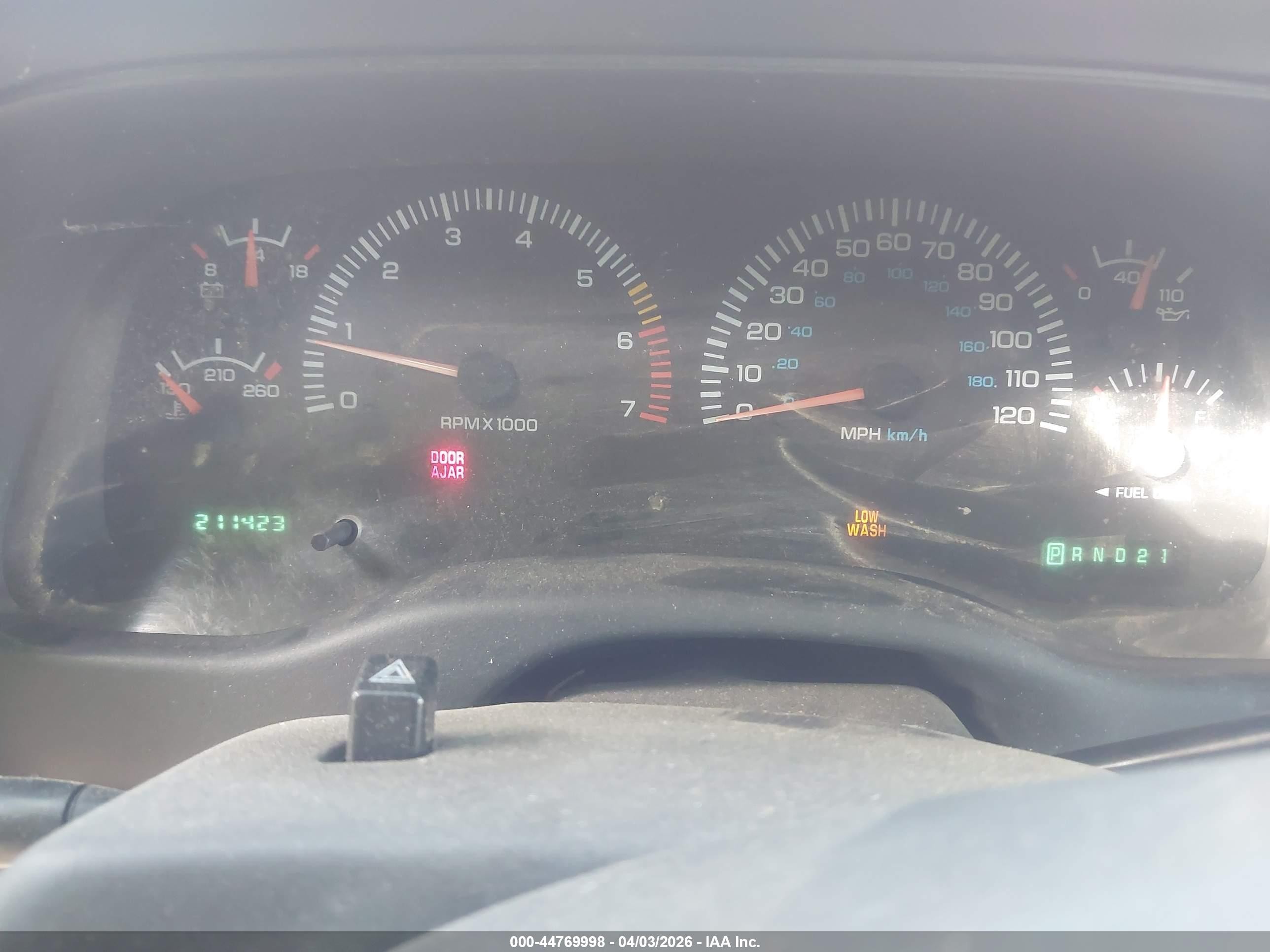 2000 Dodge Durango   Red vin: 1B4HS28N0YF181258