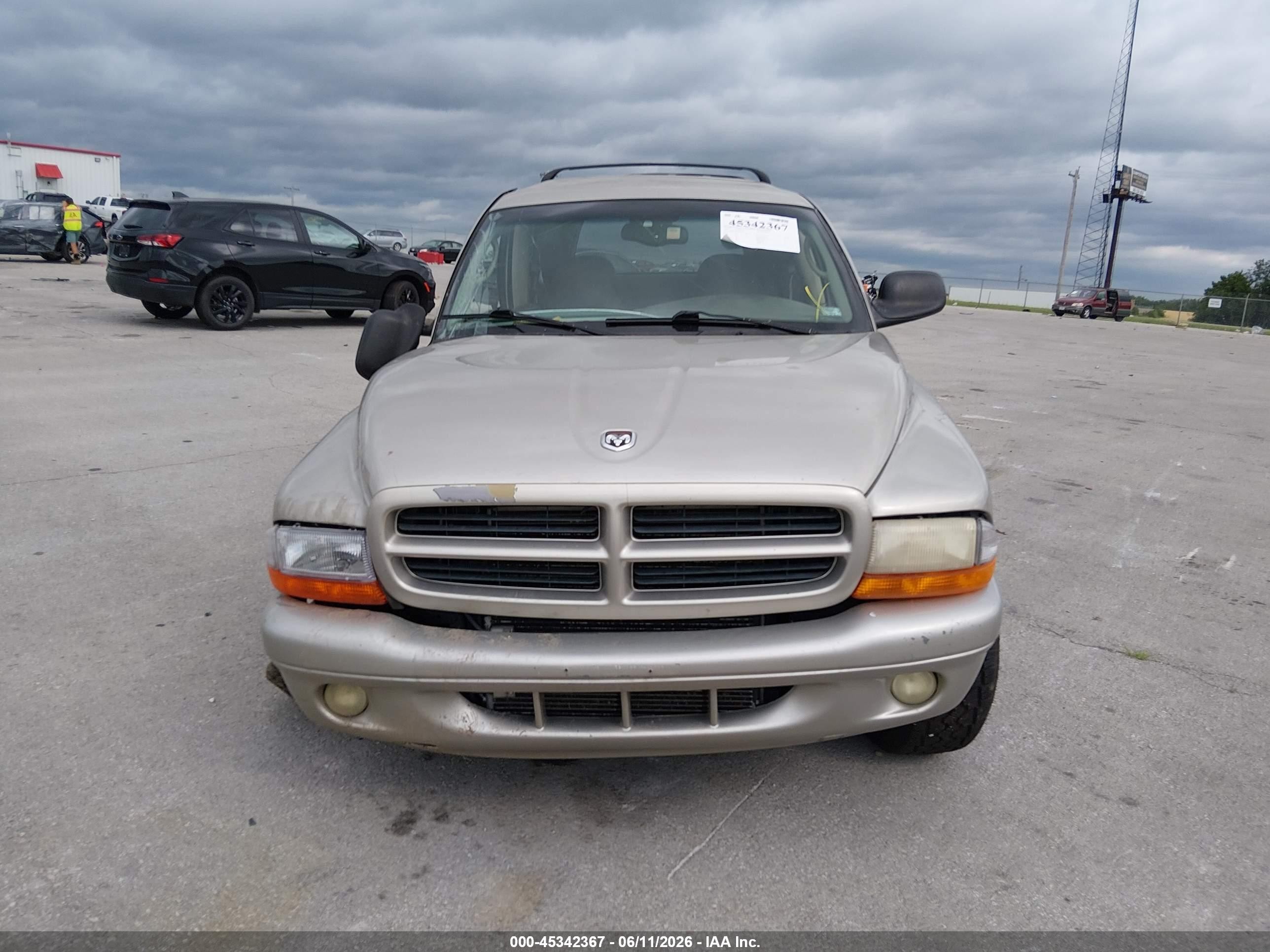 2001 Dodge Durango   Gold vin: 1B4HS28N11F544723