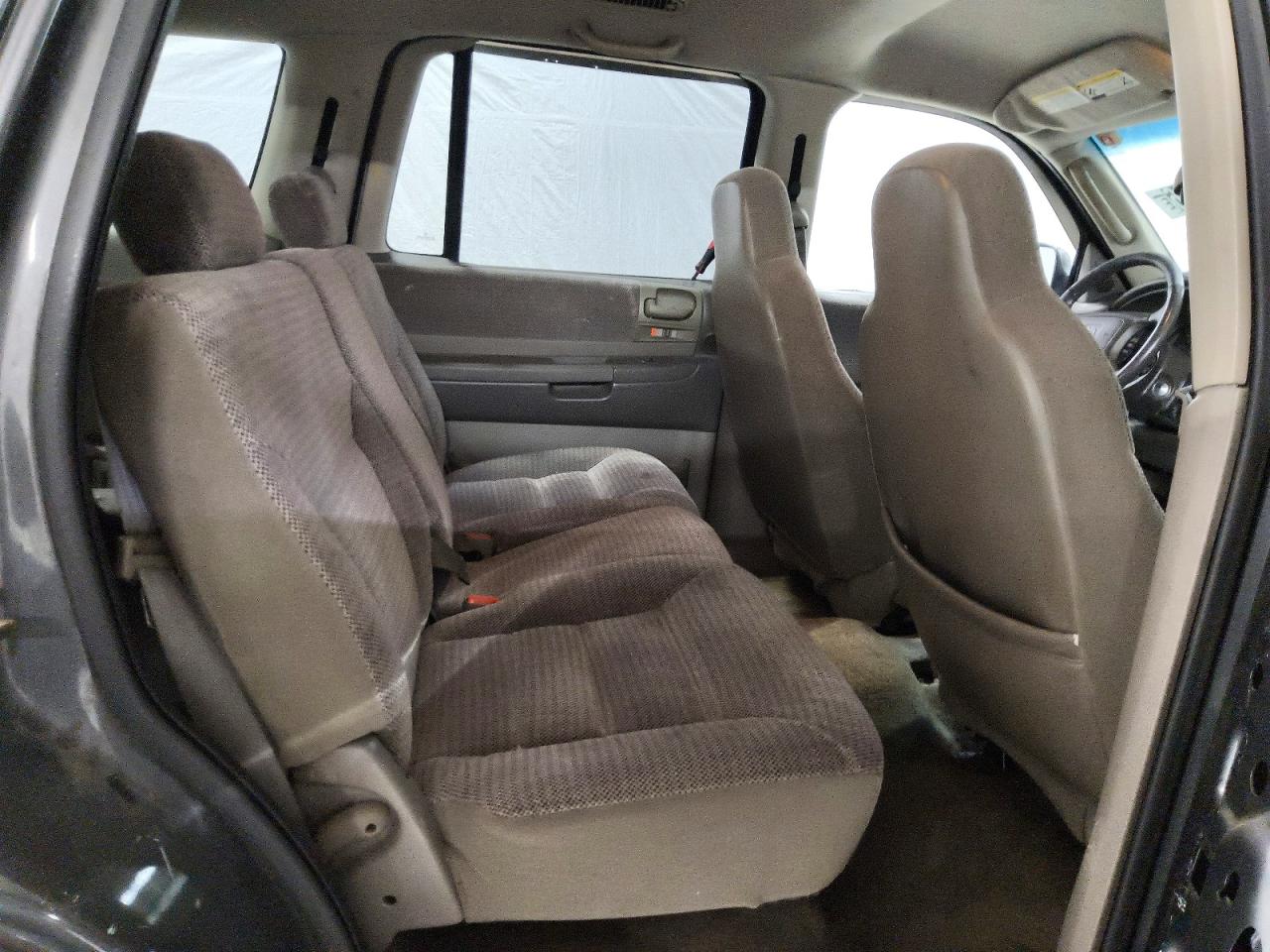 2001 Dodge Durango Silver vin: 1B4HS28N11F620067