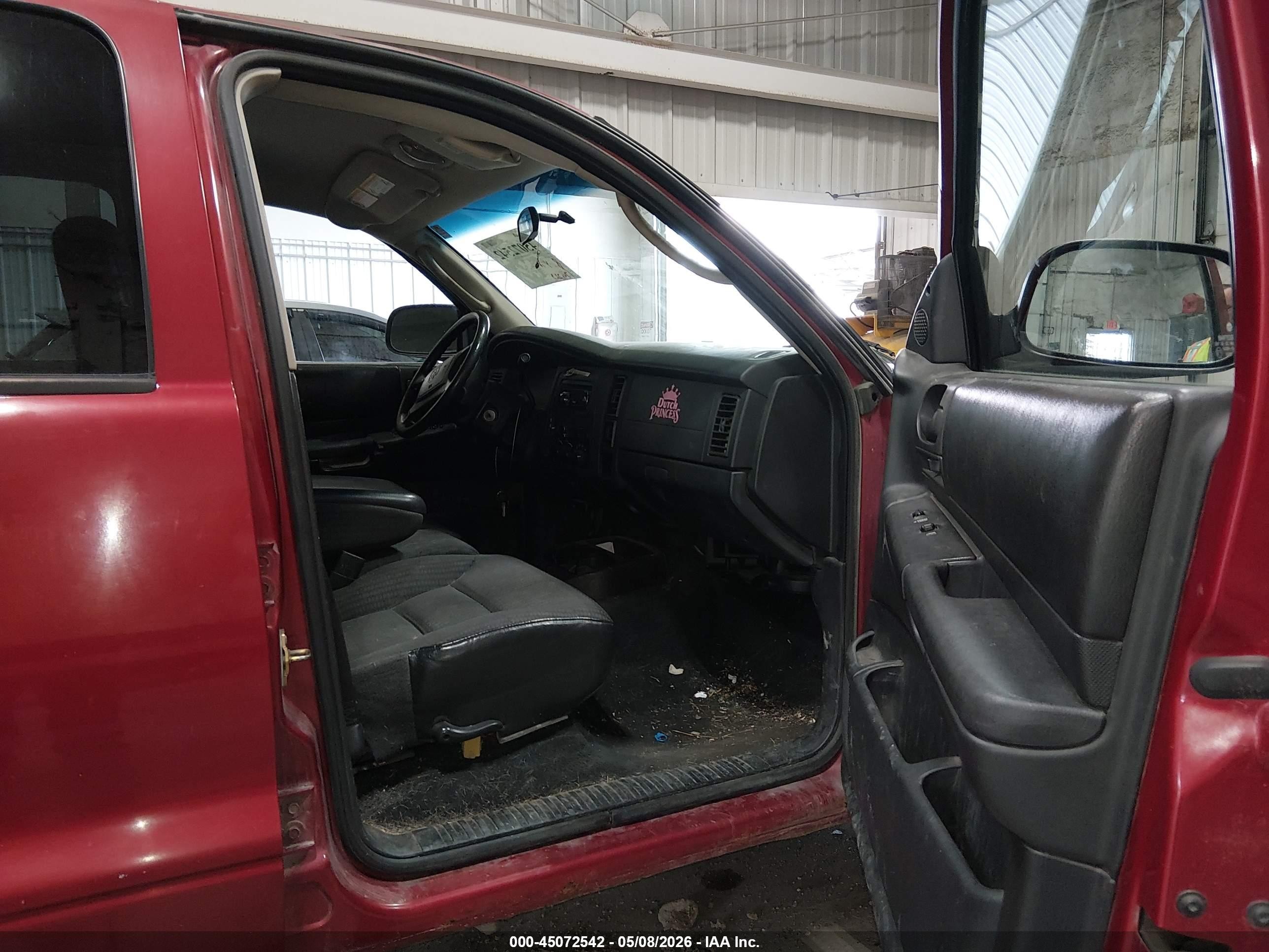2001 Dodge Durango   Red vin: 1B4HS28N51F581578