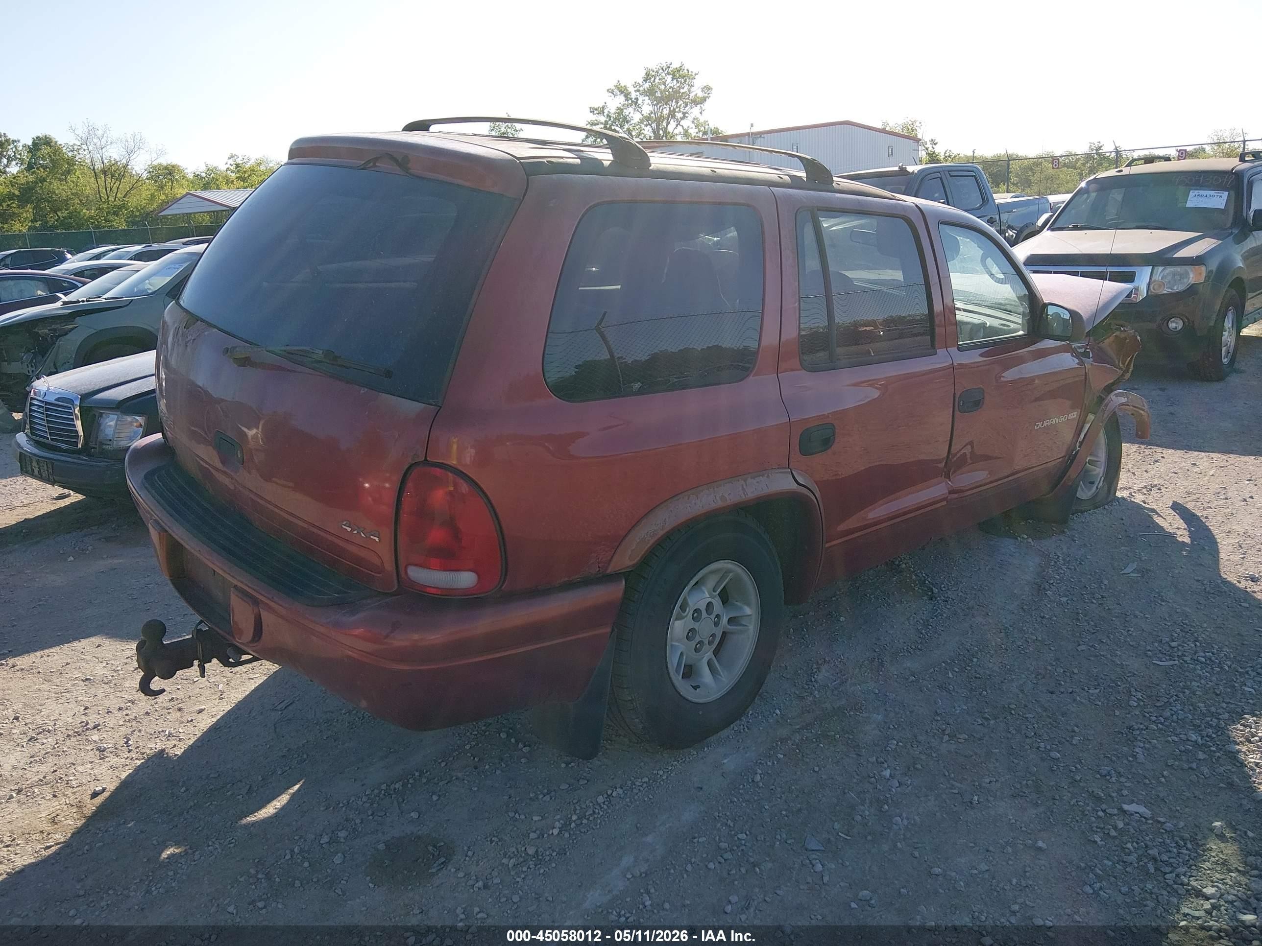 2000 Dodge Durango   Красный vin: 1B4HS28N5YF100609