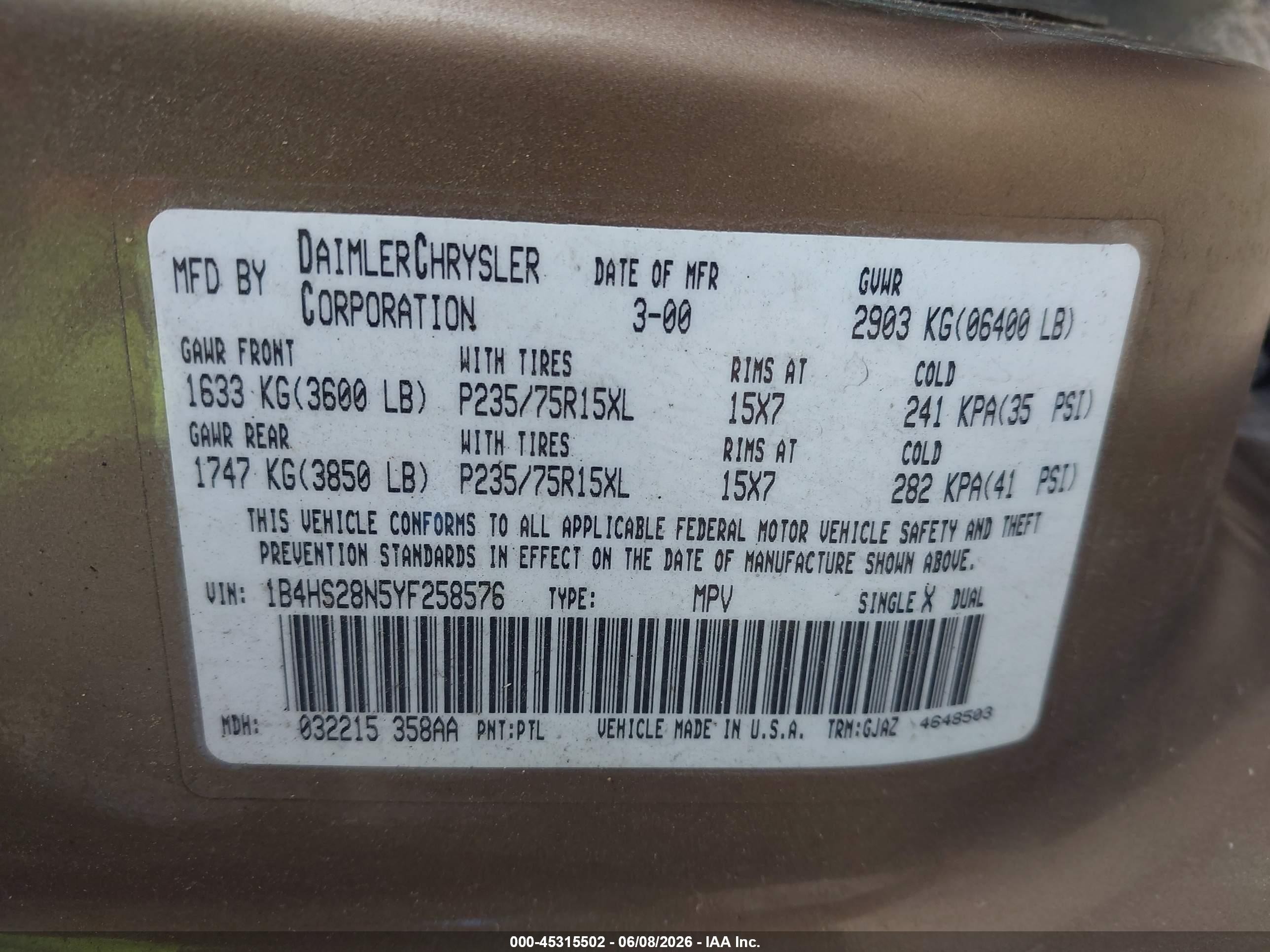2000 Dodge Durango   Brown vin: 1B4HS28N5YF258576