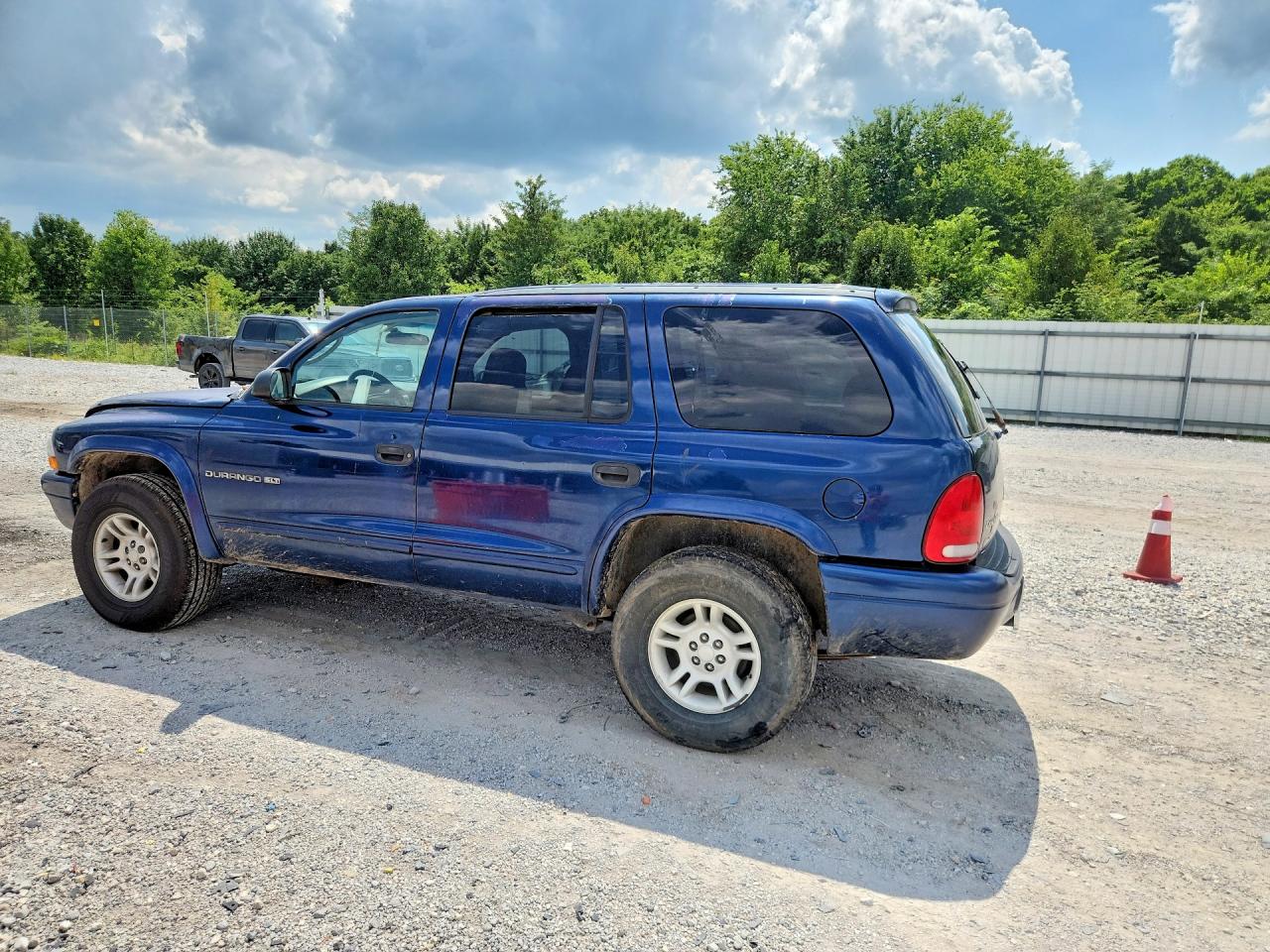 2001 Dodge Durango Blue vin: 1B4HS28N61F563915