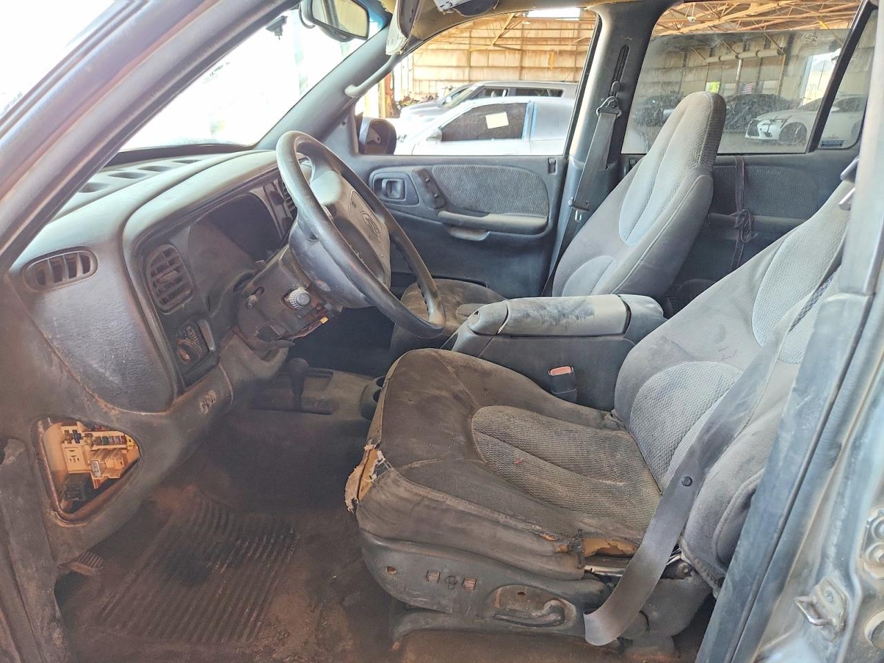 2000 Dodge Durango Black vin: 1B4HS28N8YF135404