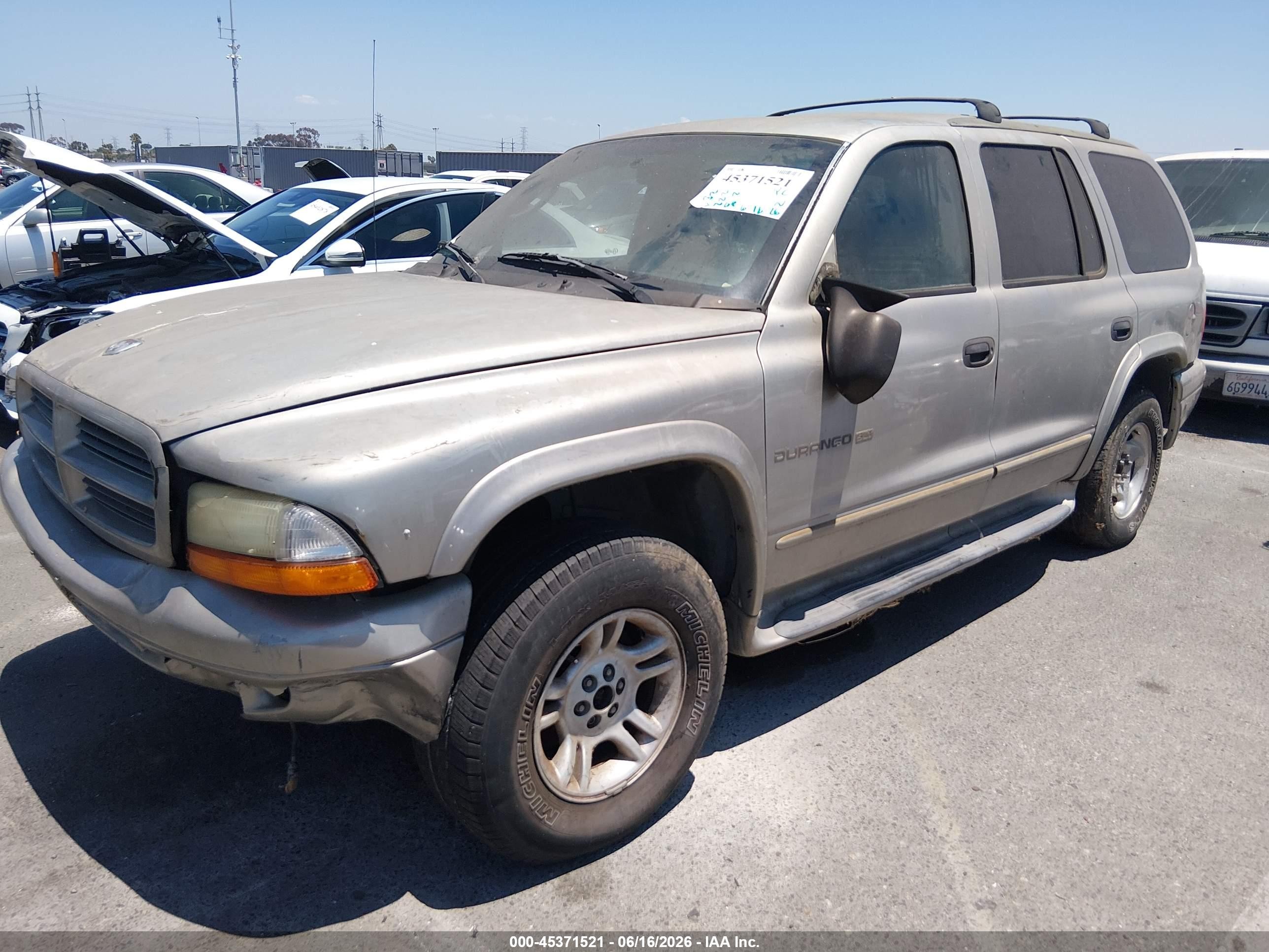 2001 Dodge Durango   Серебряный vin: 1B4HS28N91F641894