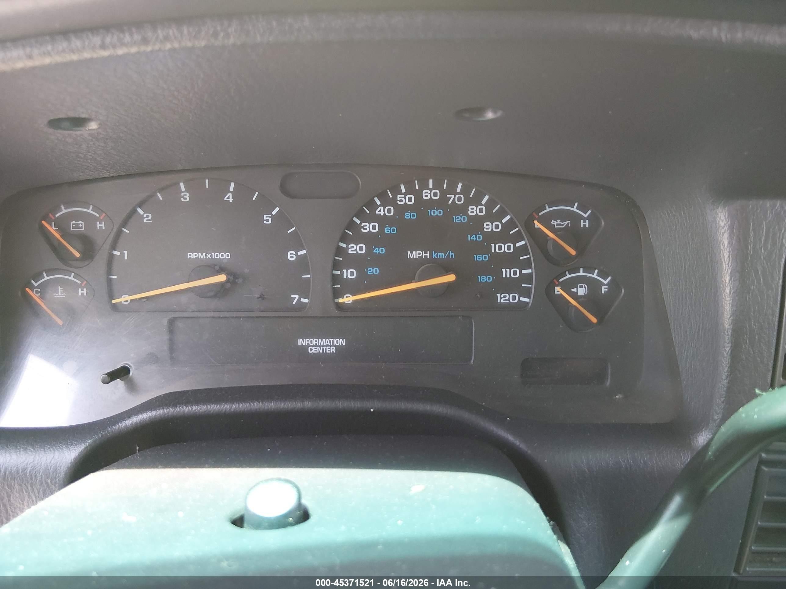 2001 Dodge Durango   Серебряный vin: 1B4HS28N91F641894