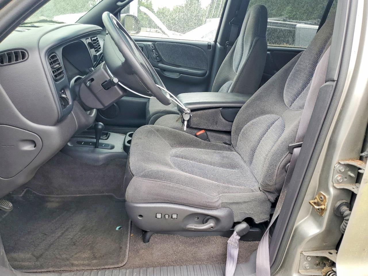 2000 Dodge Durango Silver vin: 1B4HS28NXYF211513