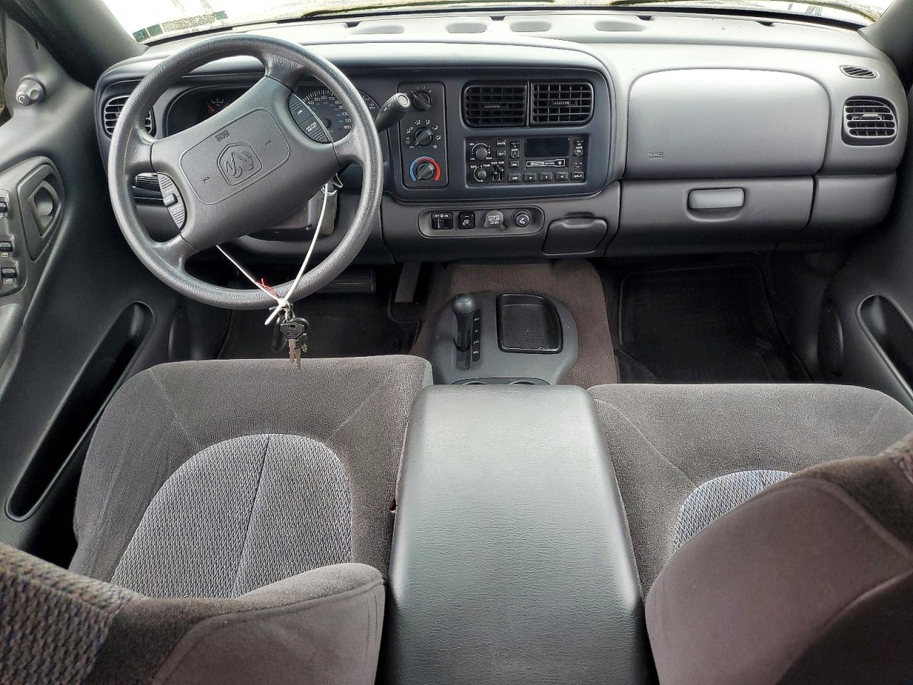 2000 Dodge Durango Silver vin: 1B4HS28NXYF211513