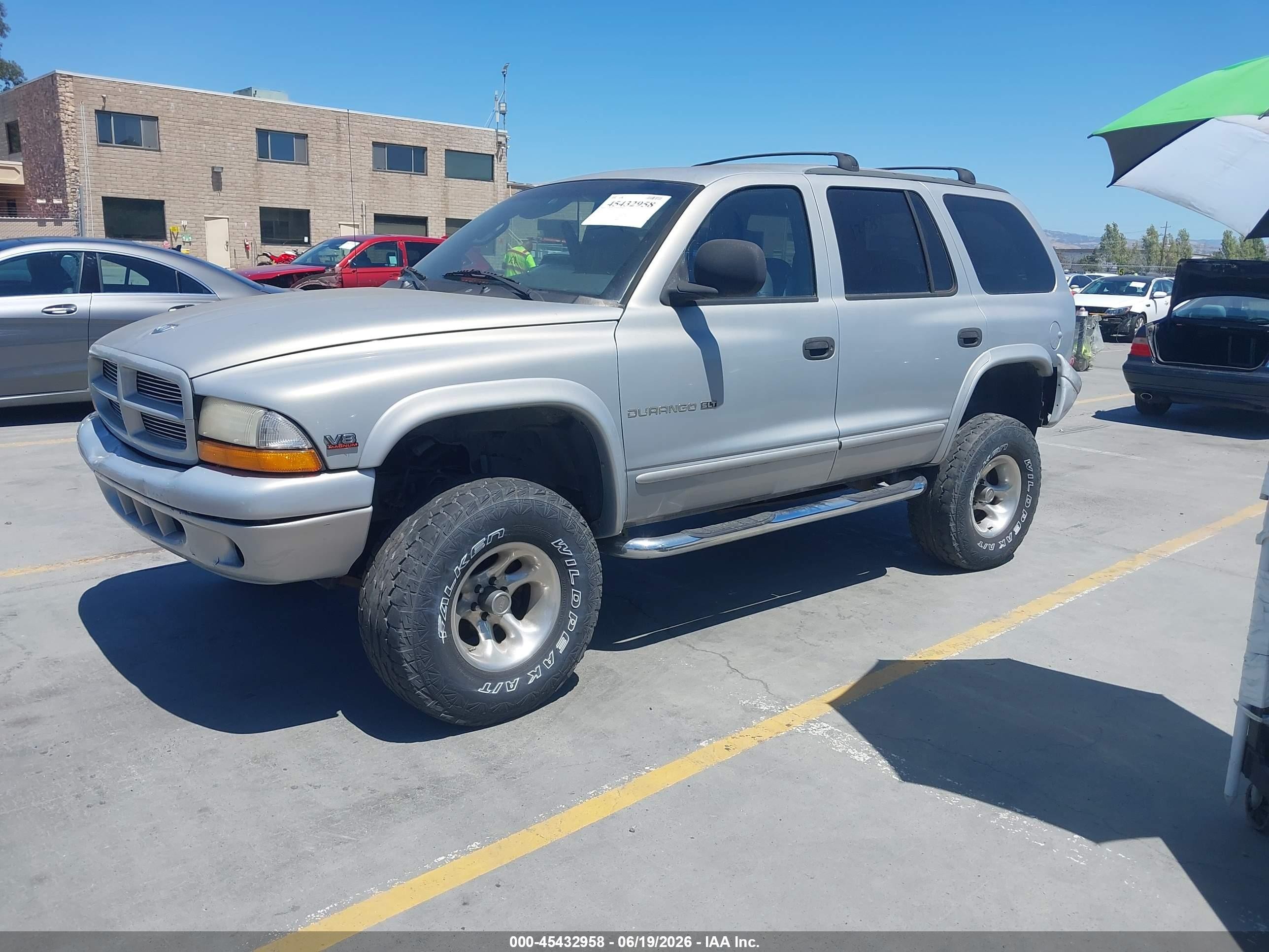 2000 Dodge Durango   Gray vin: 1B4HS28NXYF265037