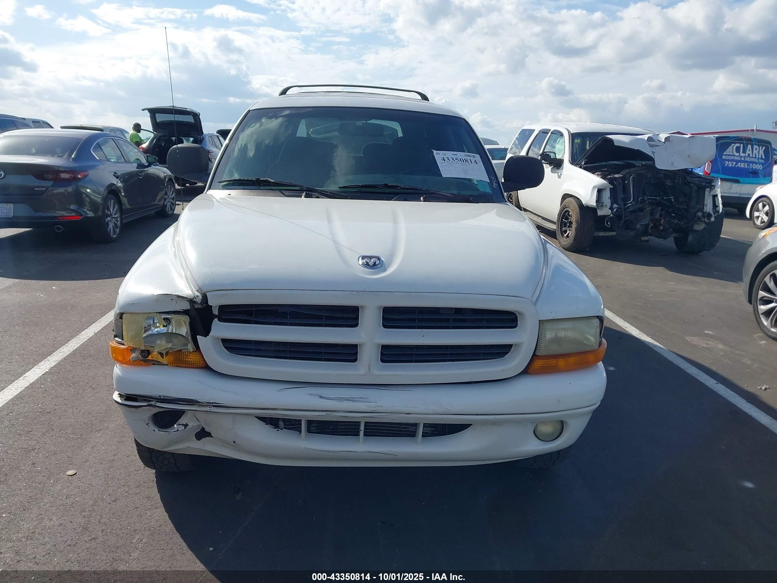 1999 Dodge Durango   White vin: 1B4HS28Y1XF590930