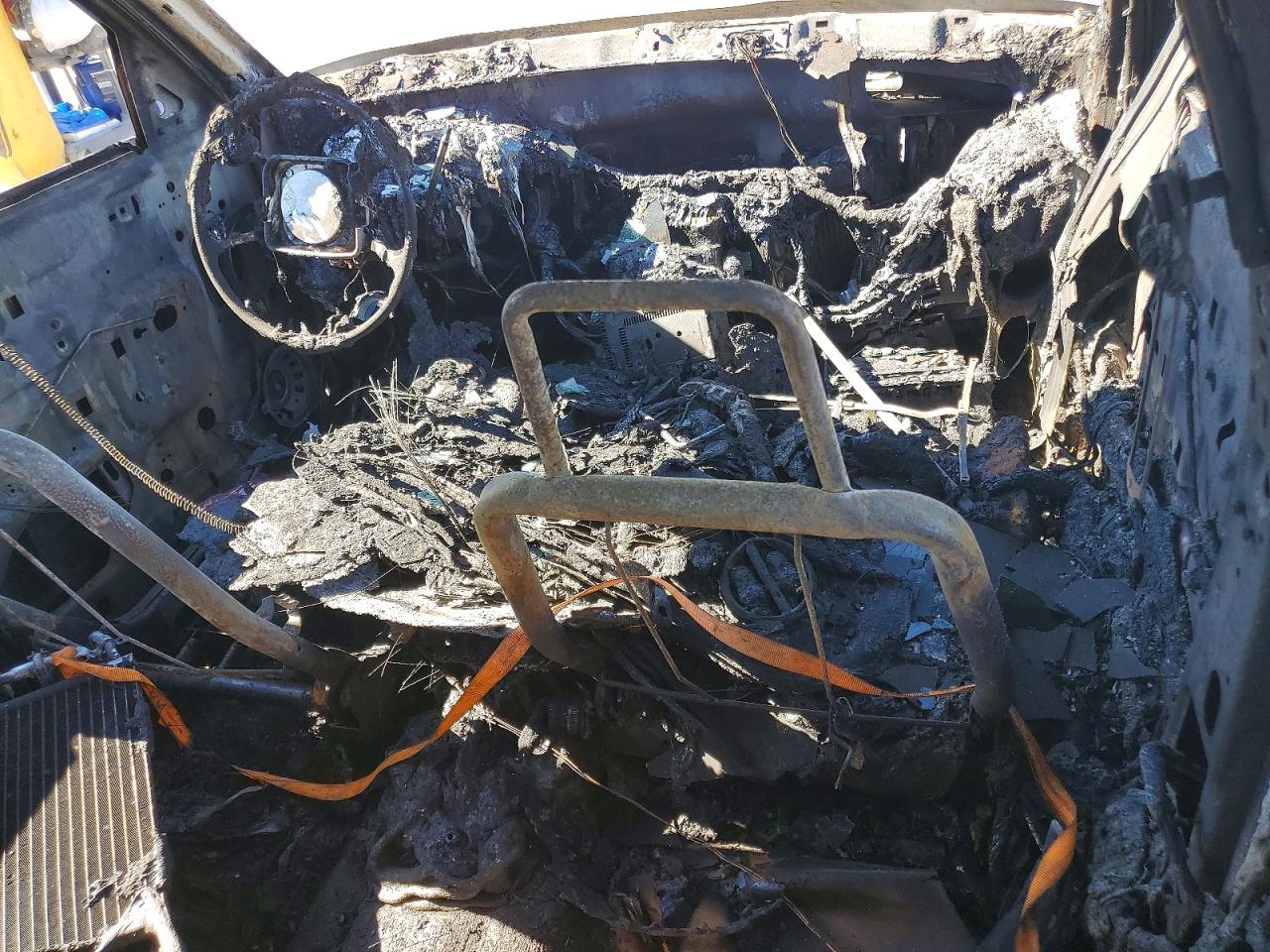 1999 Dodge Durango Burn vin: 1B4HS28Y3XF520202