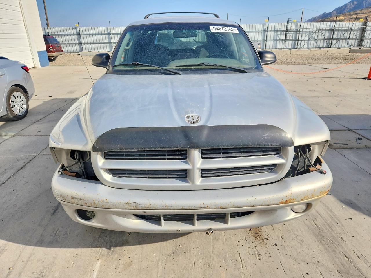 1998 Dodge Durango Silver vin: 1B4HS28Y6WF132153