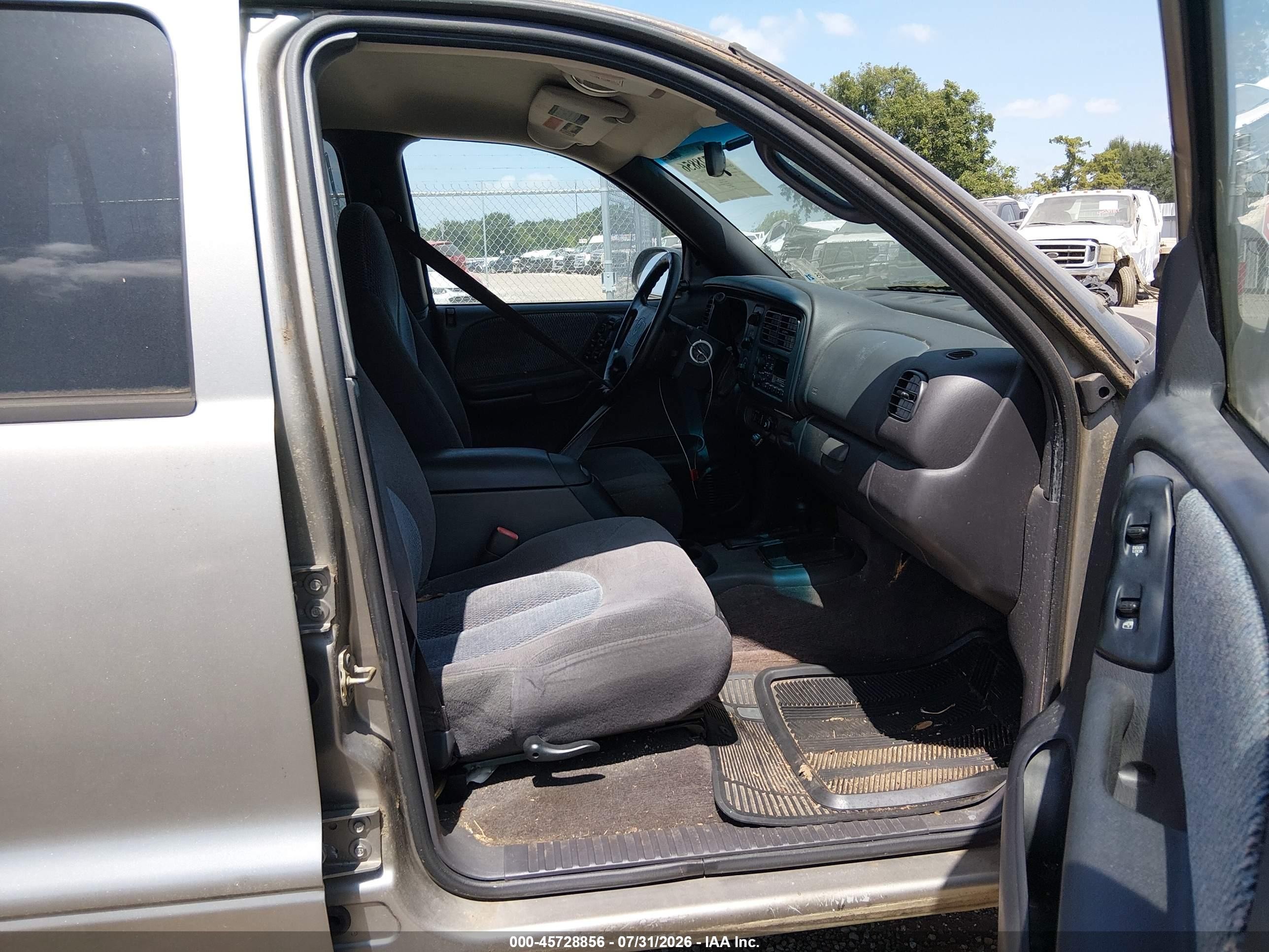 1999 Dodge Durango   Gray vin: 1B4HS28Y8XF608761