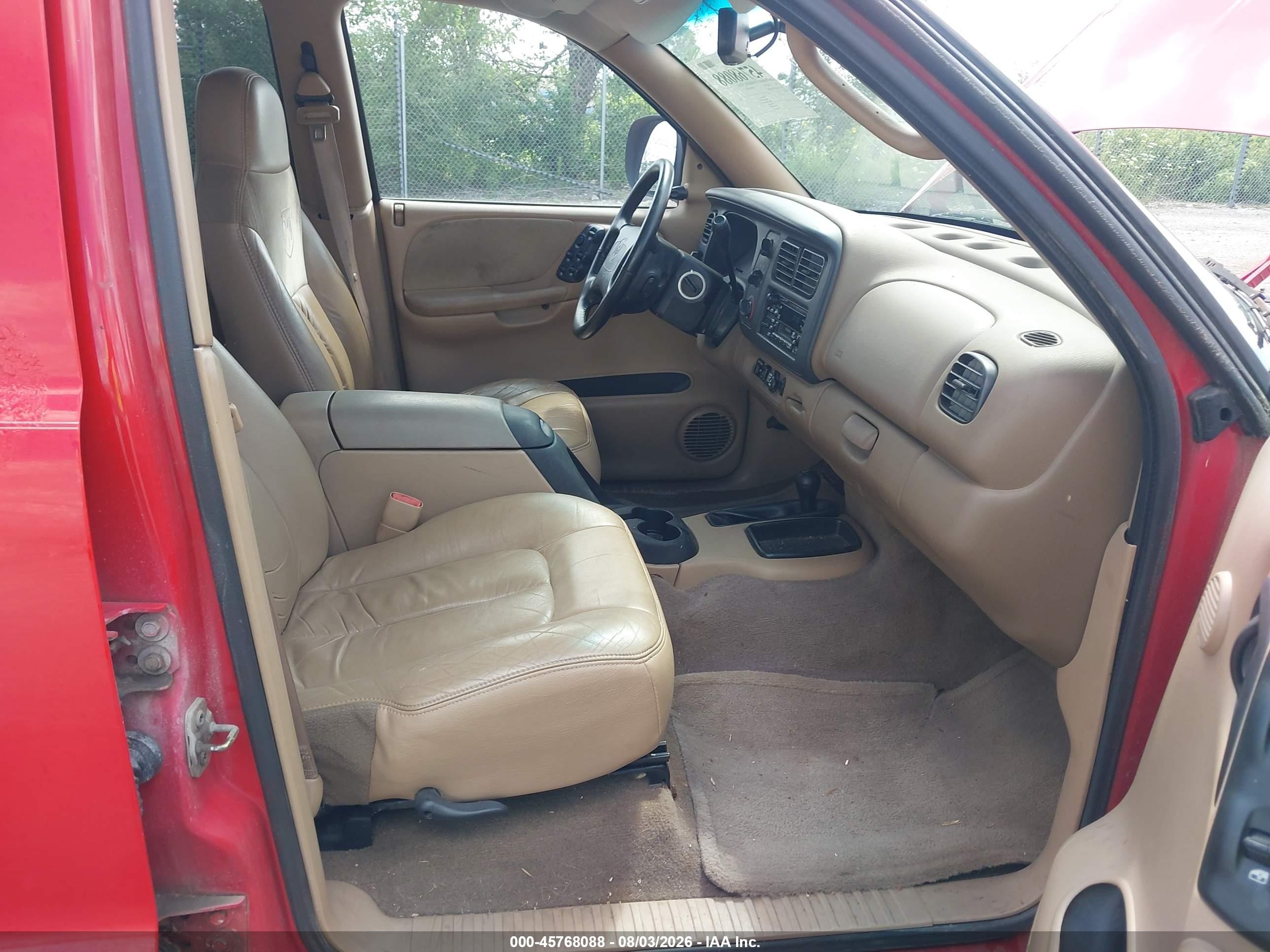 1999 Dodge Durango Red vin: 1B4HS28Y9XF588441