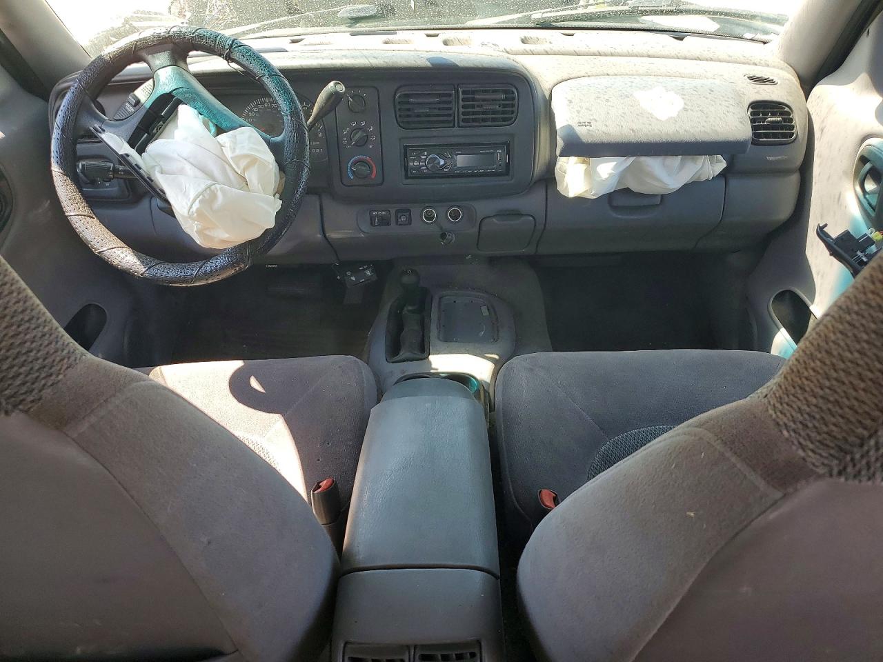 1999 Dodge Durango Silver vin: 1B4HS28YXXF658741