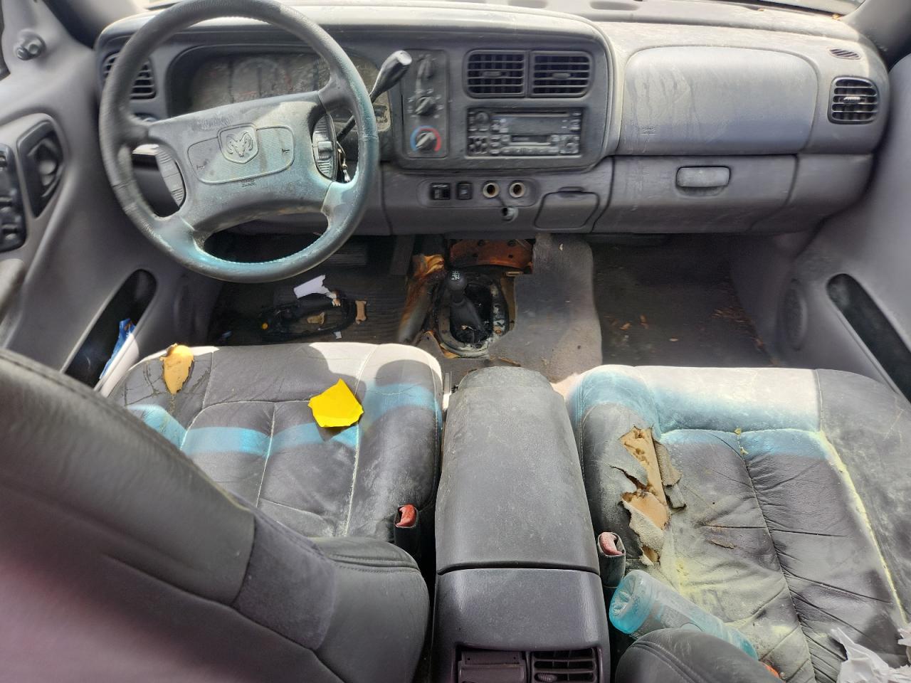 1998 Dodge Durango Silver vin: 1B4HS28Z0WF137034