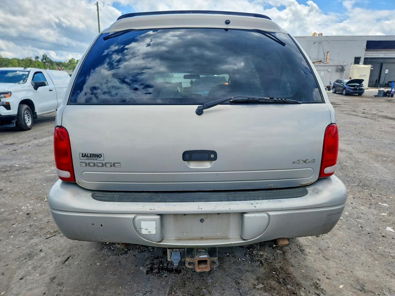 1998 Dodge Durango Silver vin: 1B4HS28Z0WF137034