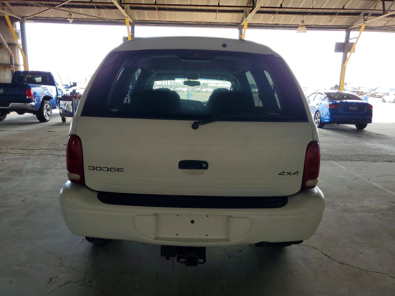 2000 Dodge Durango White vin: 1B4HS28Z3YF291451