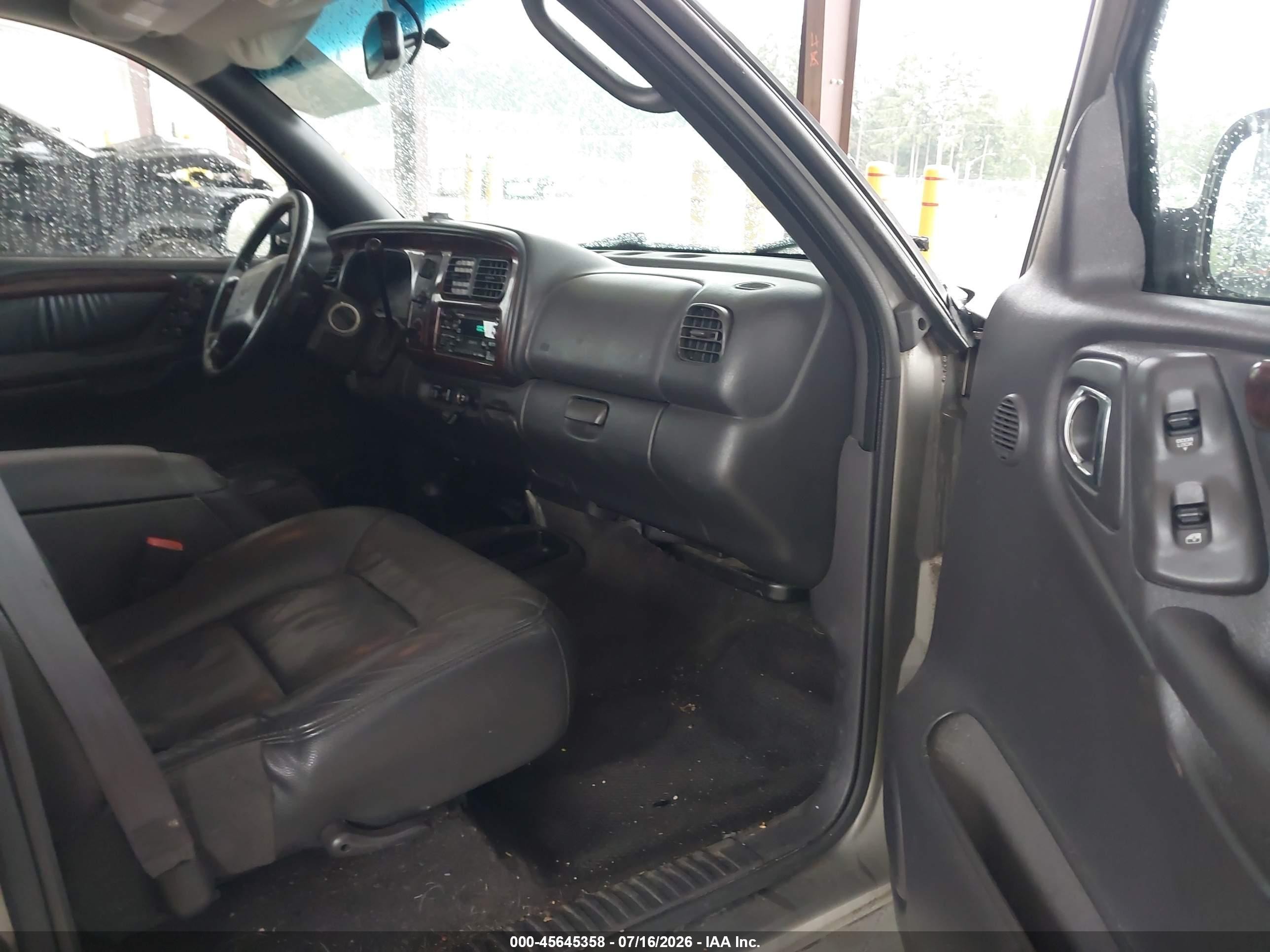 2000 Dodge Durango   Tan vin: 1B4HS28Z5YF108616