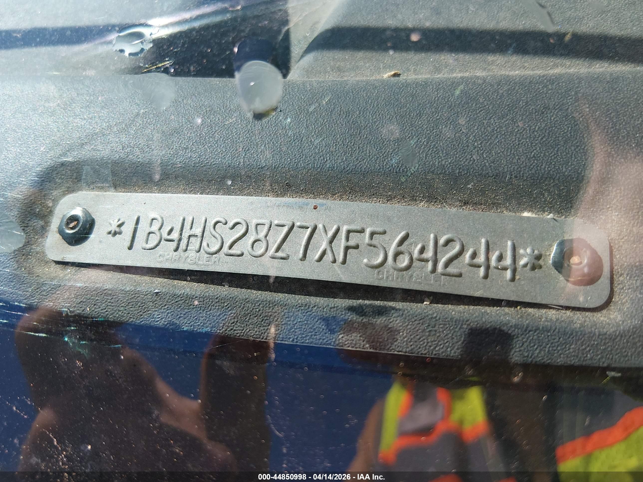 1999 Dodge Durango   Silver vin: 1B4HS28Z7XF564244